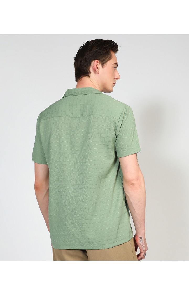 Men's Green Solid Casual Shirts