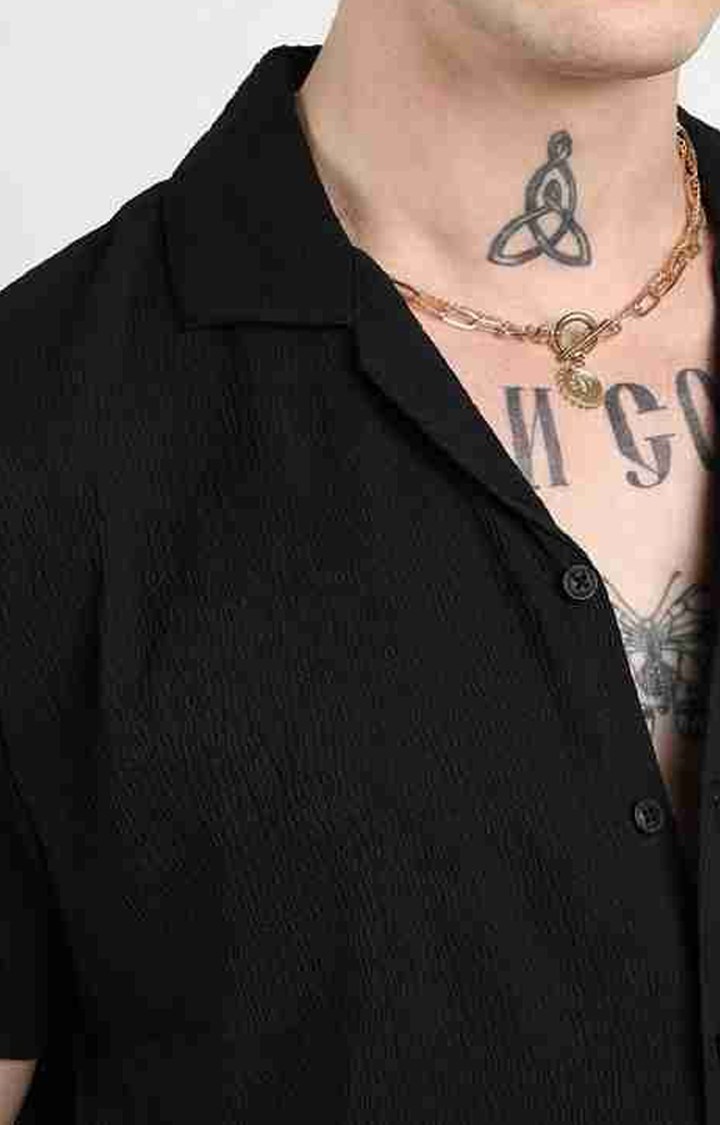 Men's Black Solid Casual Shirts