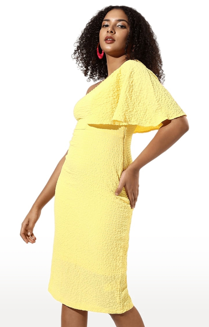 Women's Yellow Crepe Solid Shift Dress