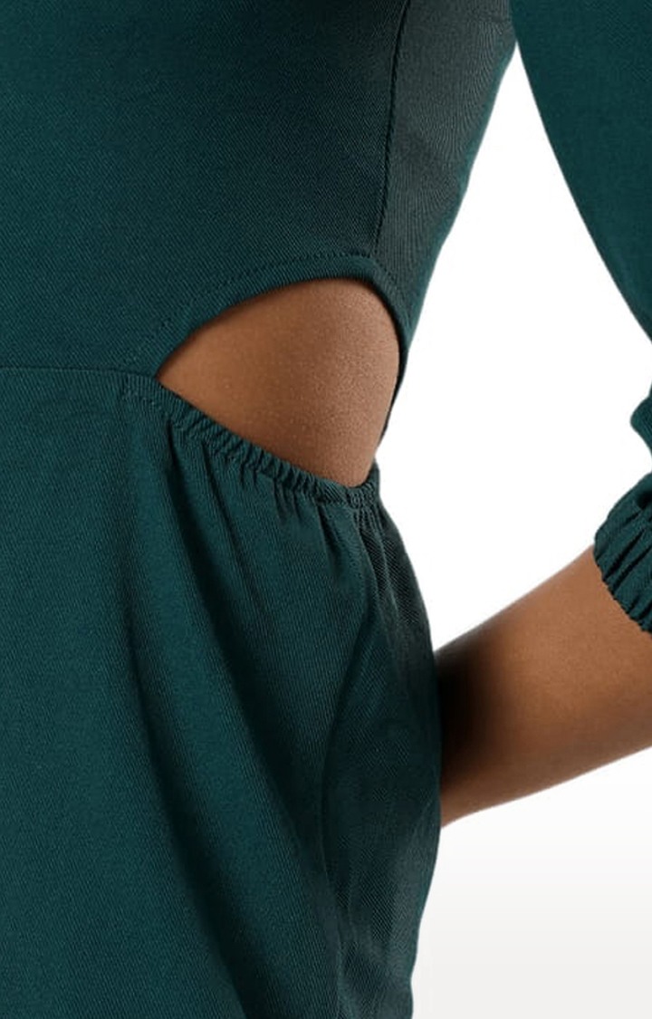 Women's Green Solid Sheath Dress