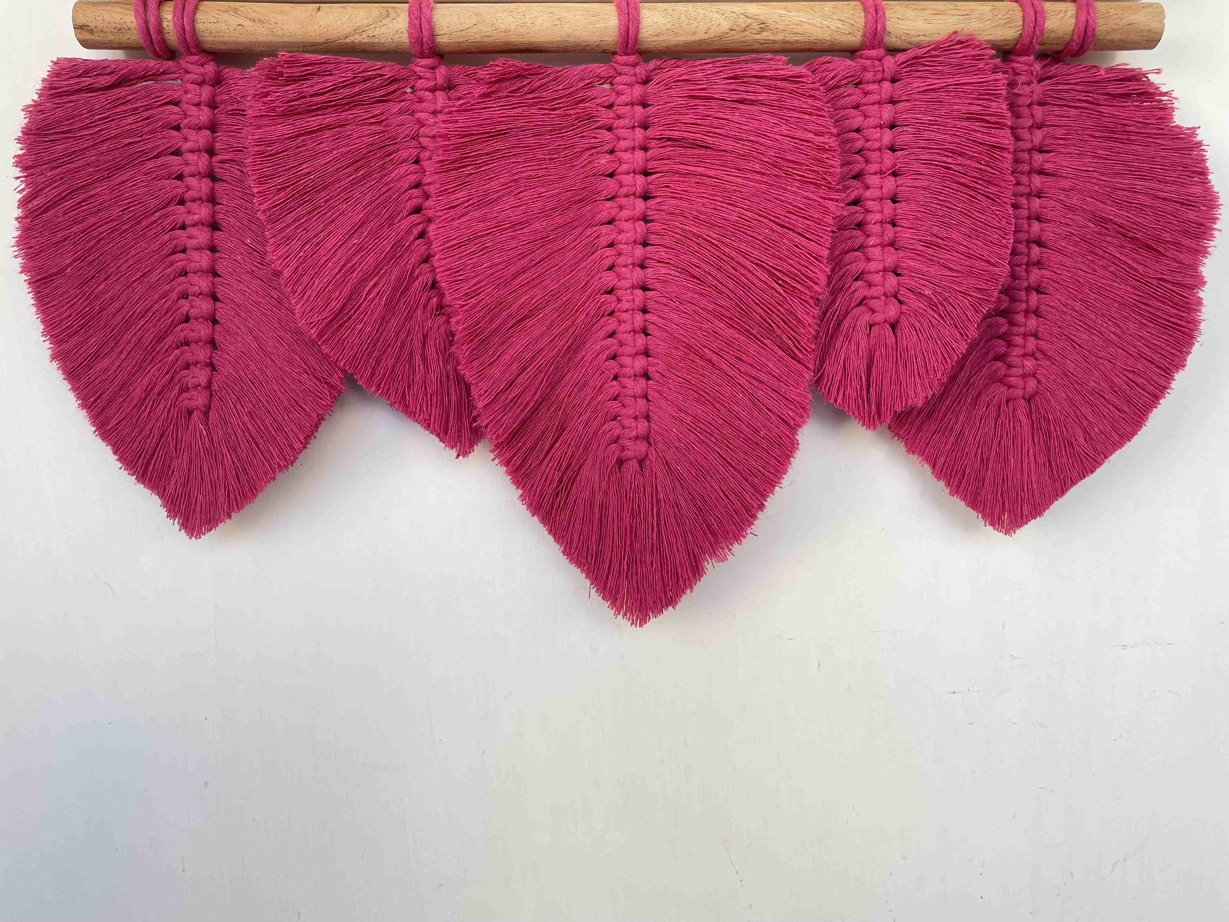 Macrame Leaf - Wooden Nameplate