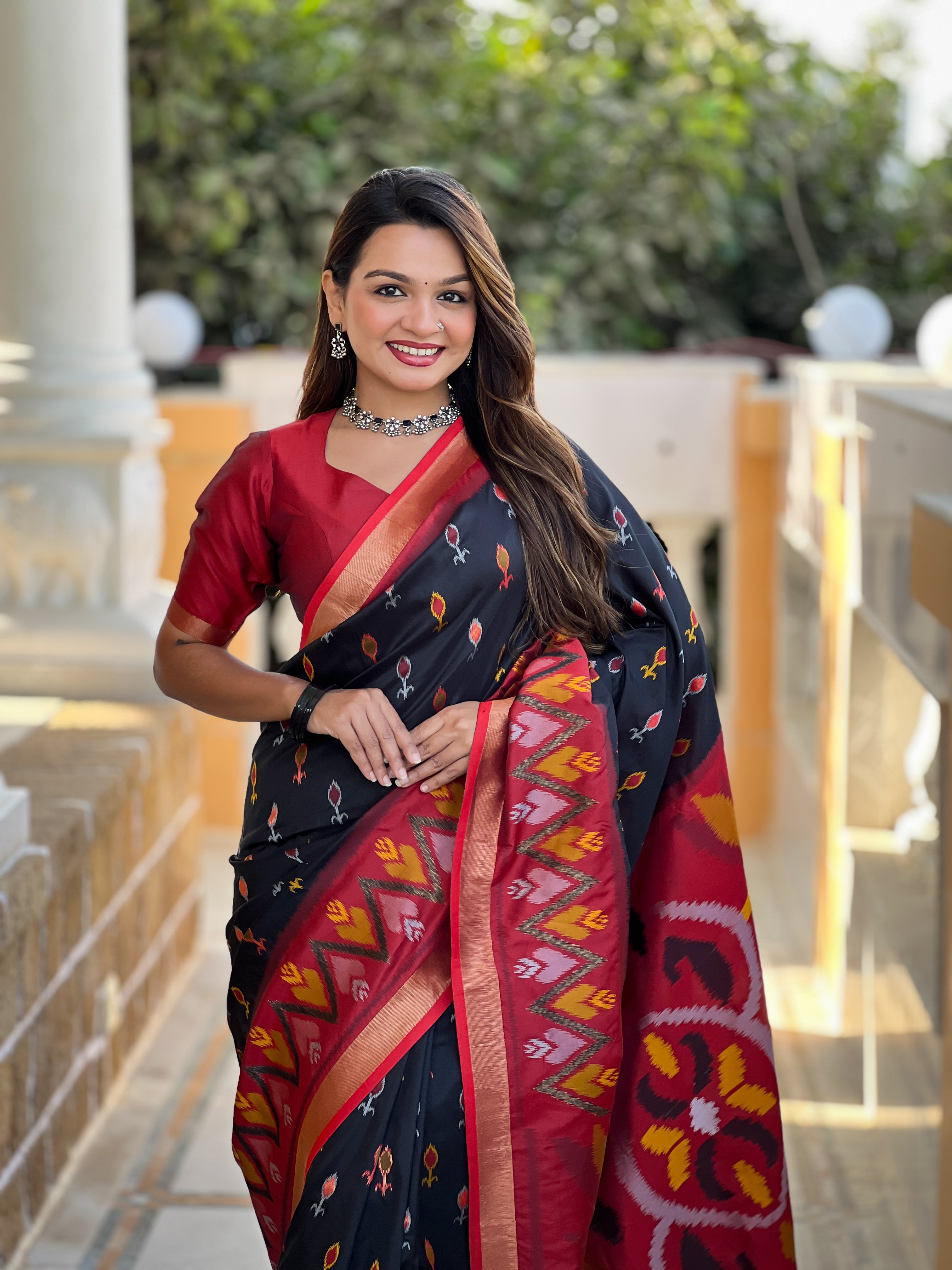 Tasarika Women Black Weaving Silk Saree With Ikkat And Patola Sarees Srivali