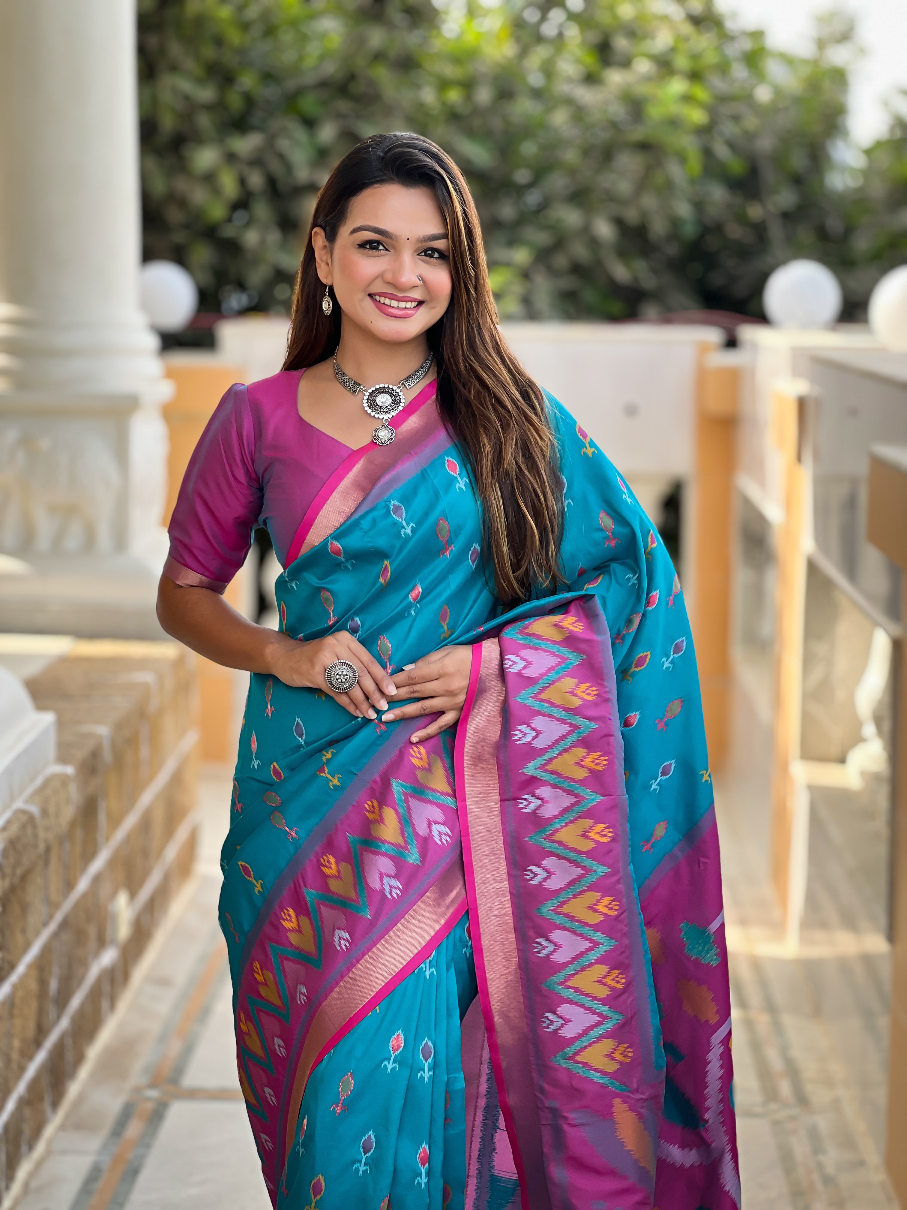 Tasarika Women Light Blue Weaving Silk Saree With Ikkat And Patola Sarees Srivali