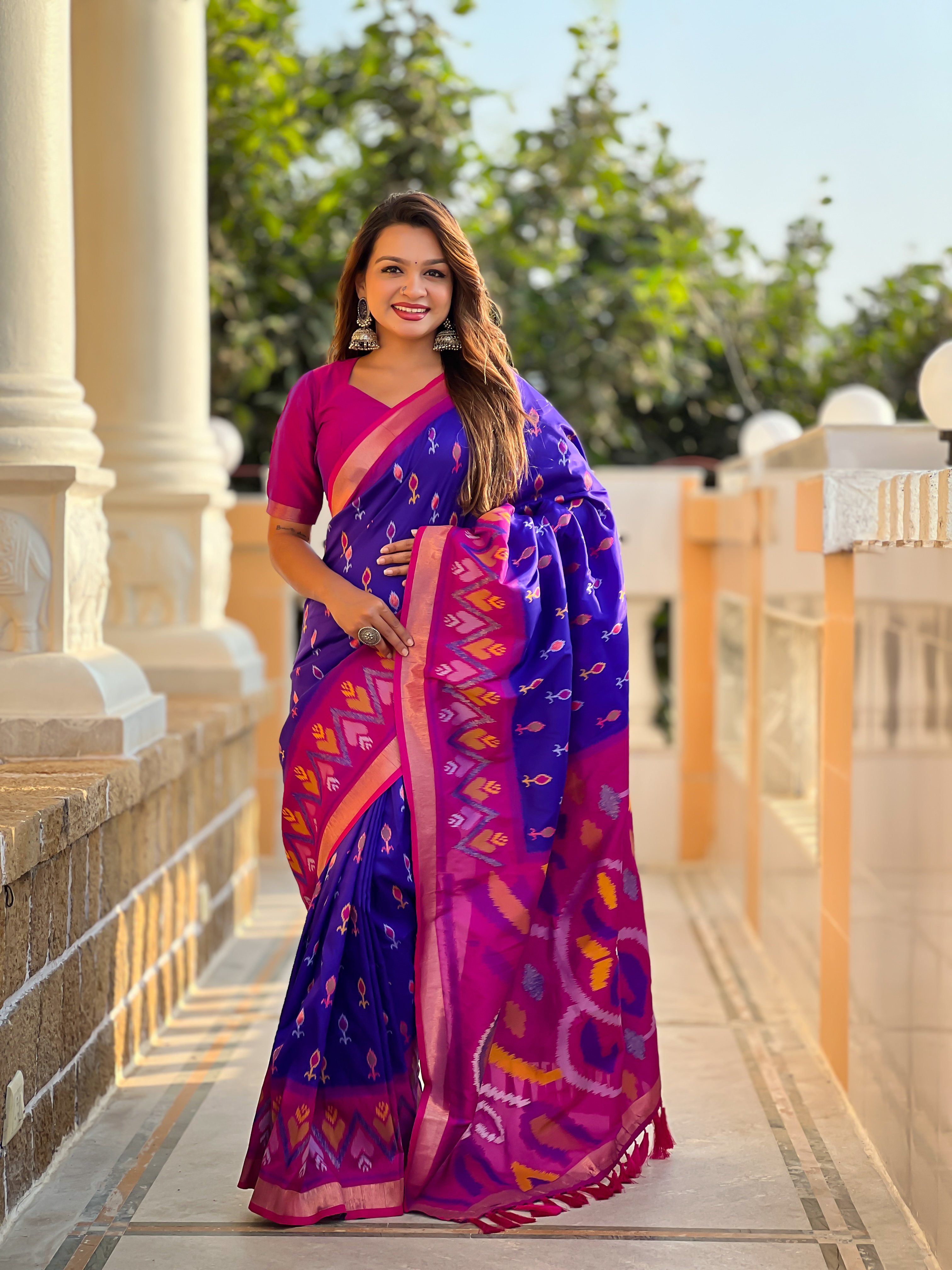Tasarika Women Violet Weaving Silk Saree With Ikkat And Patola Sarees Srivali