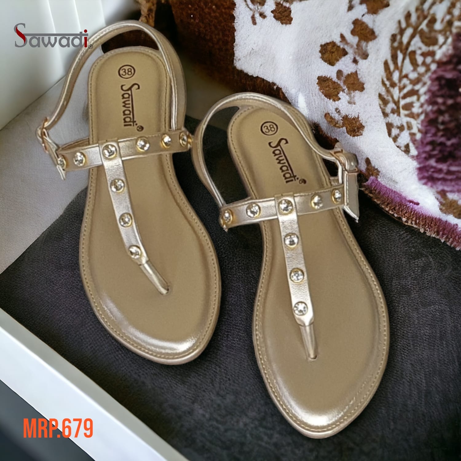 Women sawadi casulas and party wear flat sandals