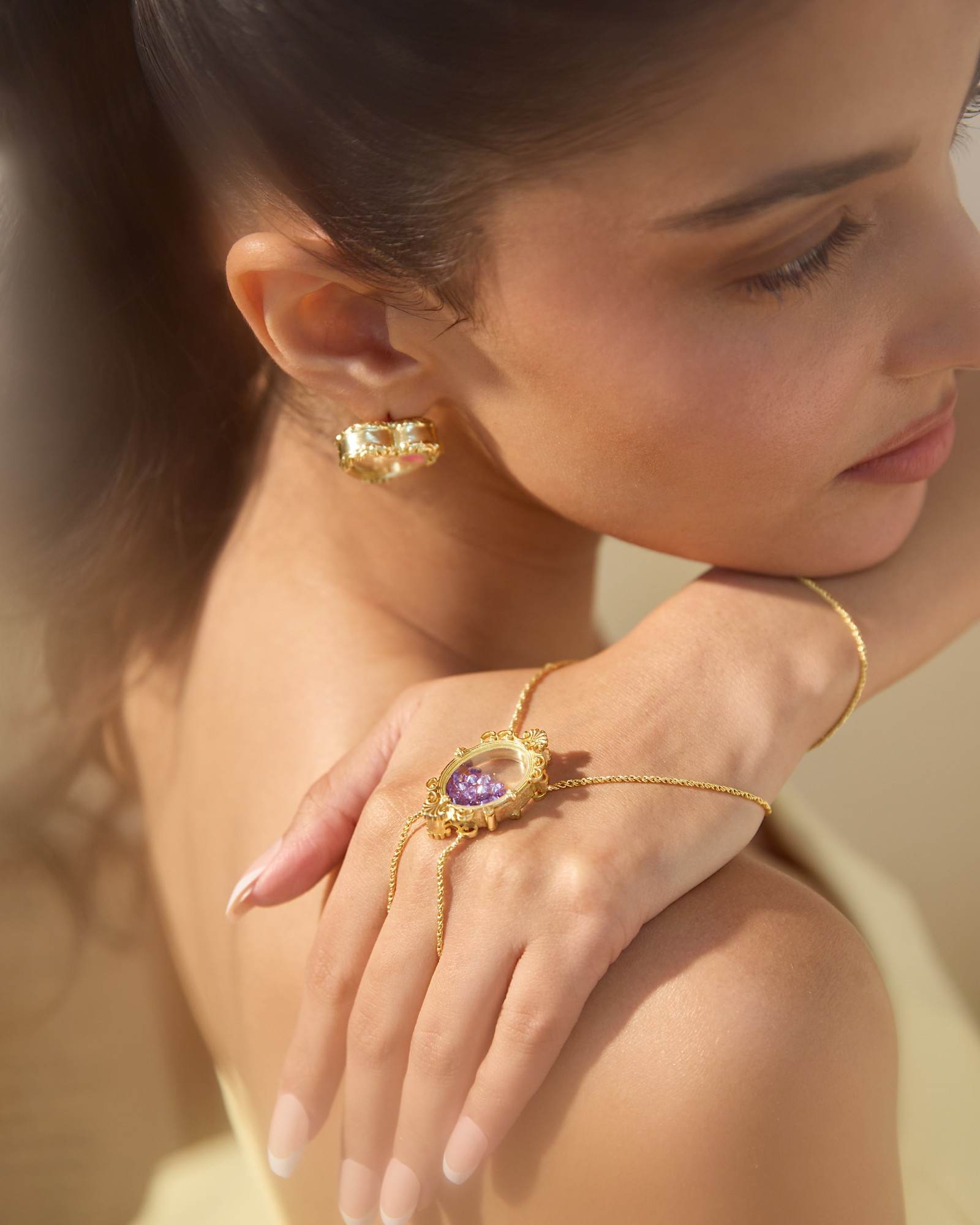 Treasure Hand Wrap