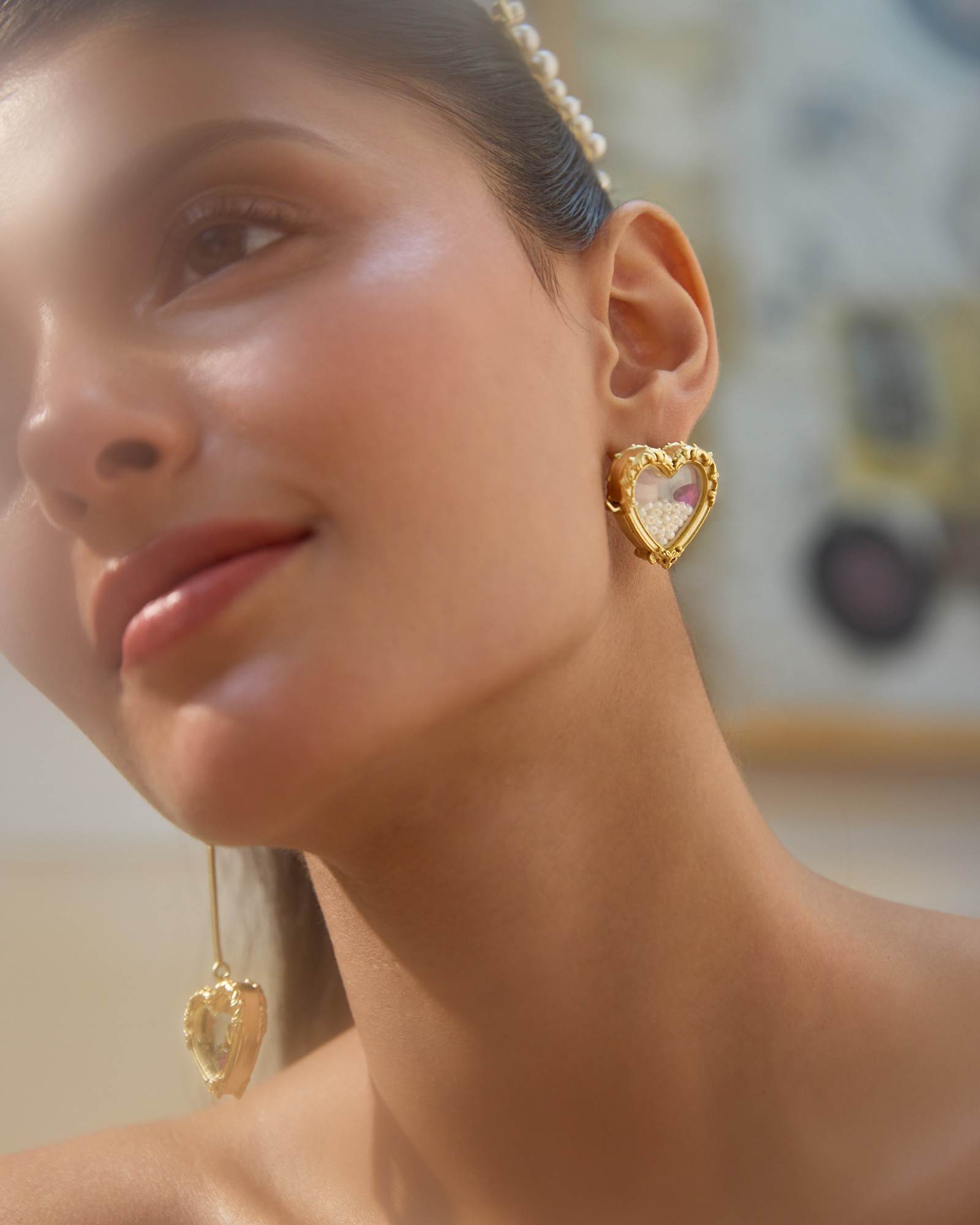 Treasure Heart Earcuff With Mismatched Stud