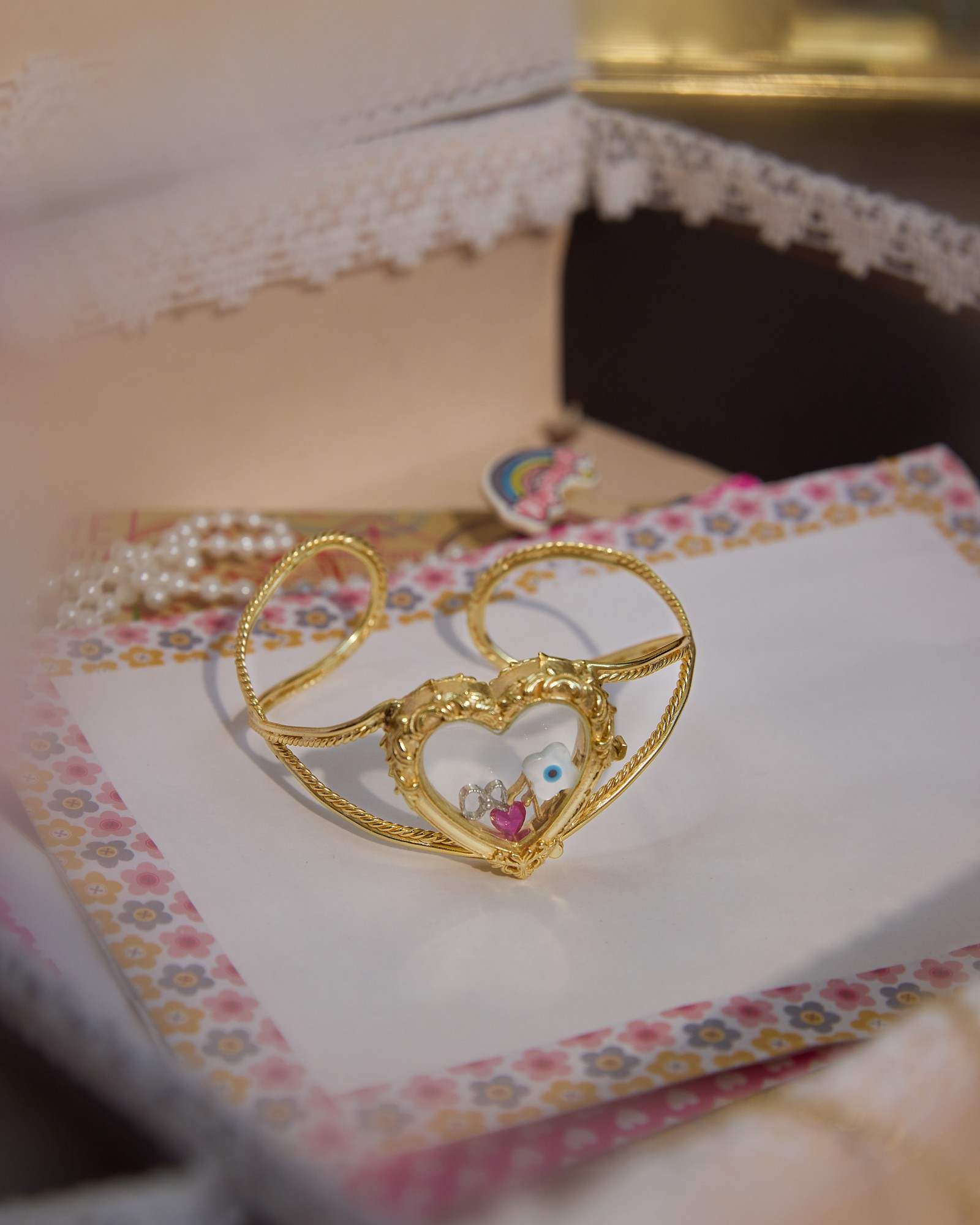 Tijori Sweet Heart Cuff