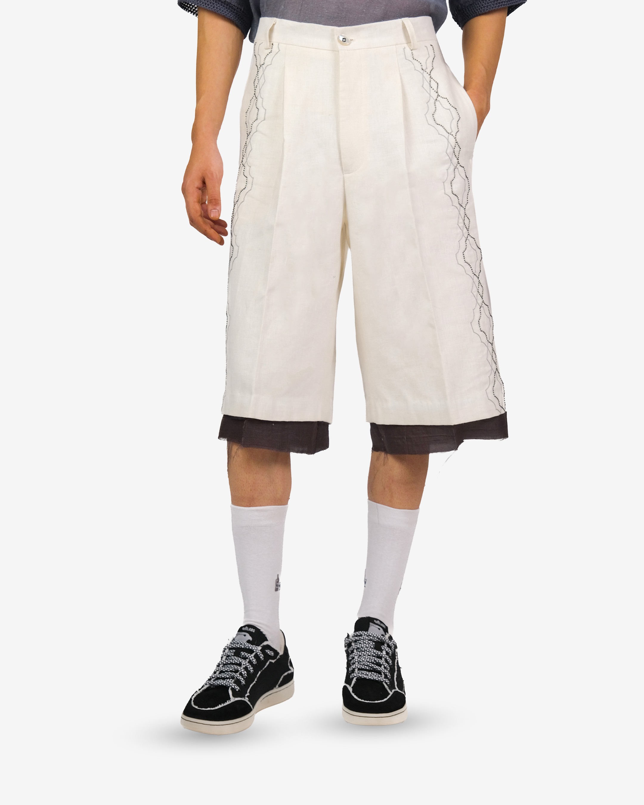 Qila Shorts