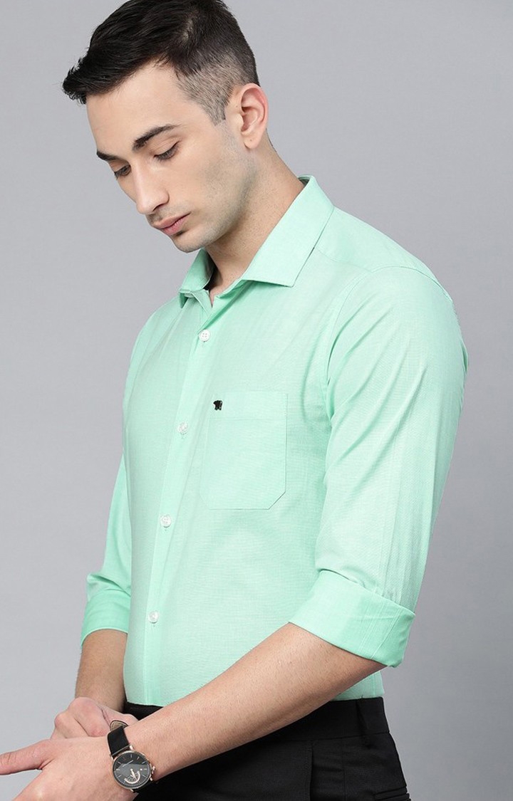 The Bear House | Men's Green Cotton Solid Formal Shirt 2
