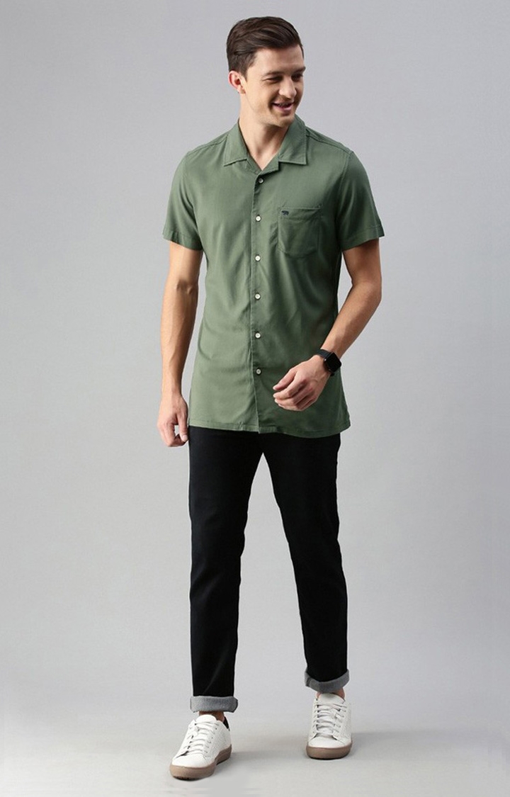 The Bear House | Men's Green Viscose Solid Casual Shirt 1