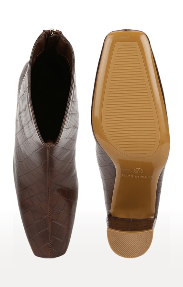 Truffle Collection | Women's Brown PU Textured Zip Boot 3