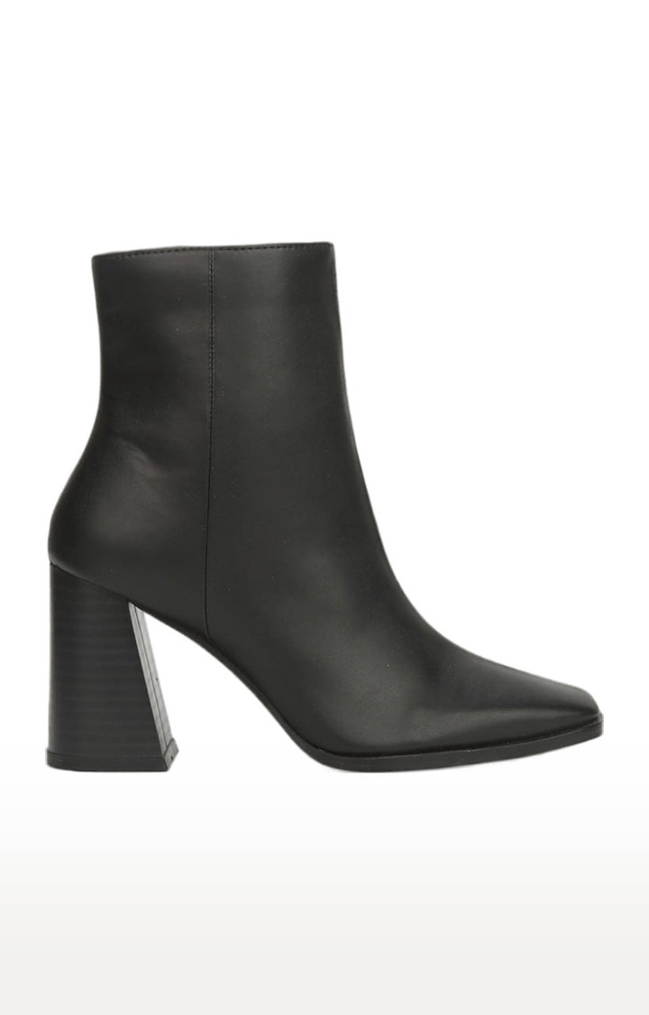 Women's Black PU Solid Zip Boot