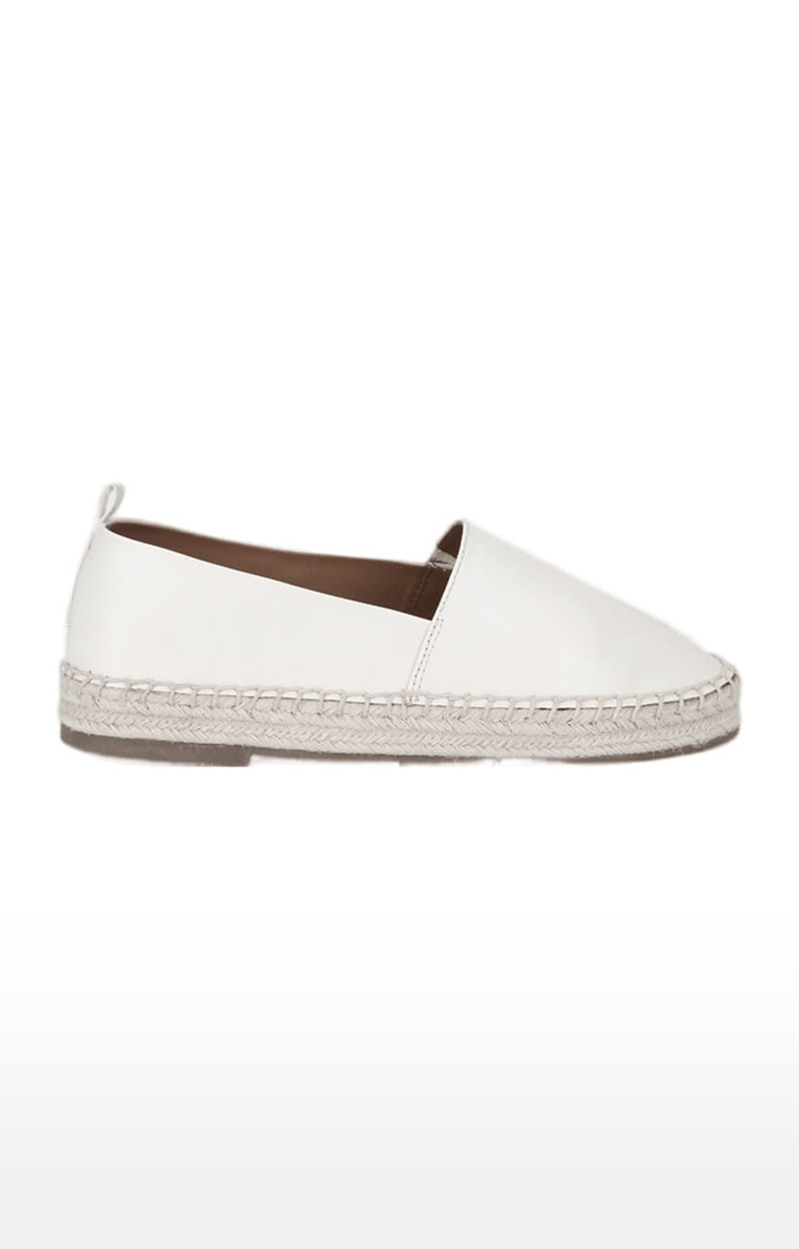 Truffle Collection | Women's White PU Solid Slip On Loafers 1