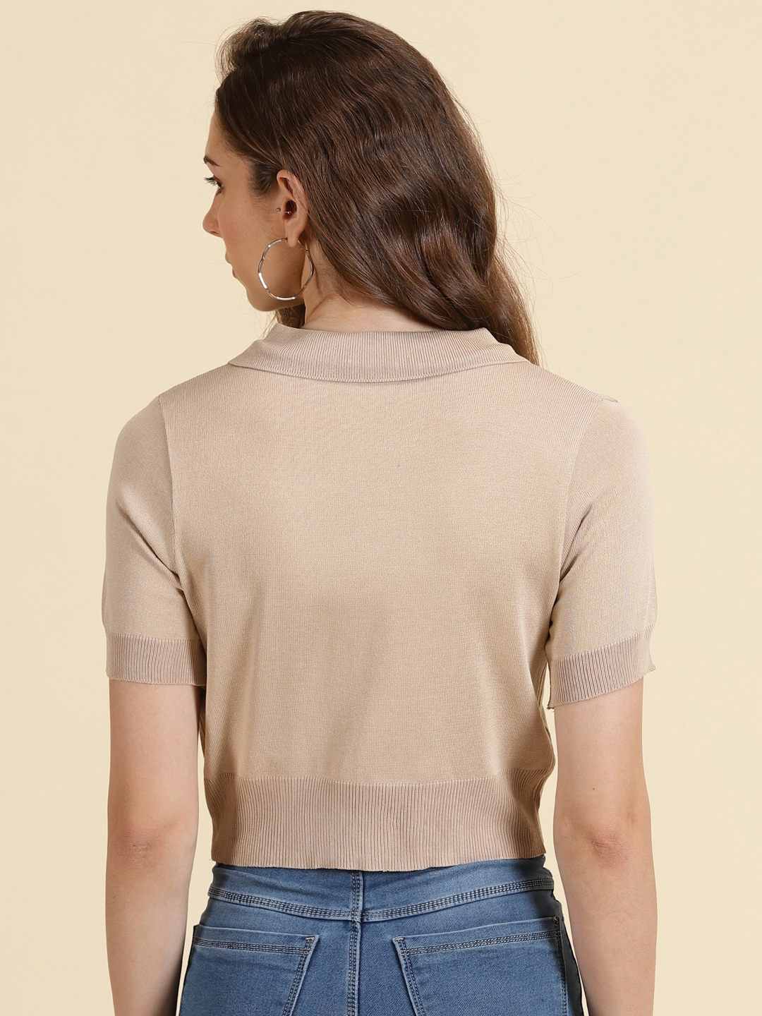 Showoff | SHOWOFF Women's Shirt Collar Solid Beige Fitted Crop Top 3