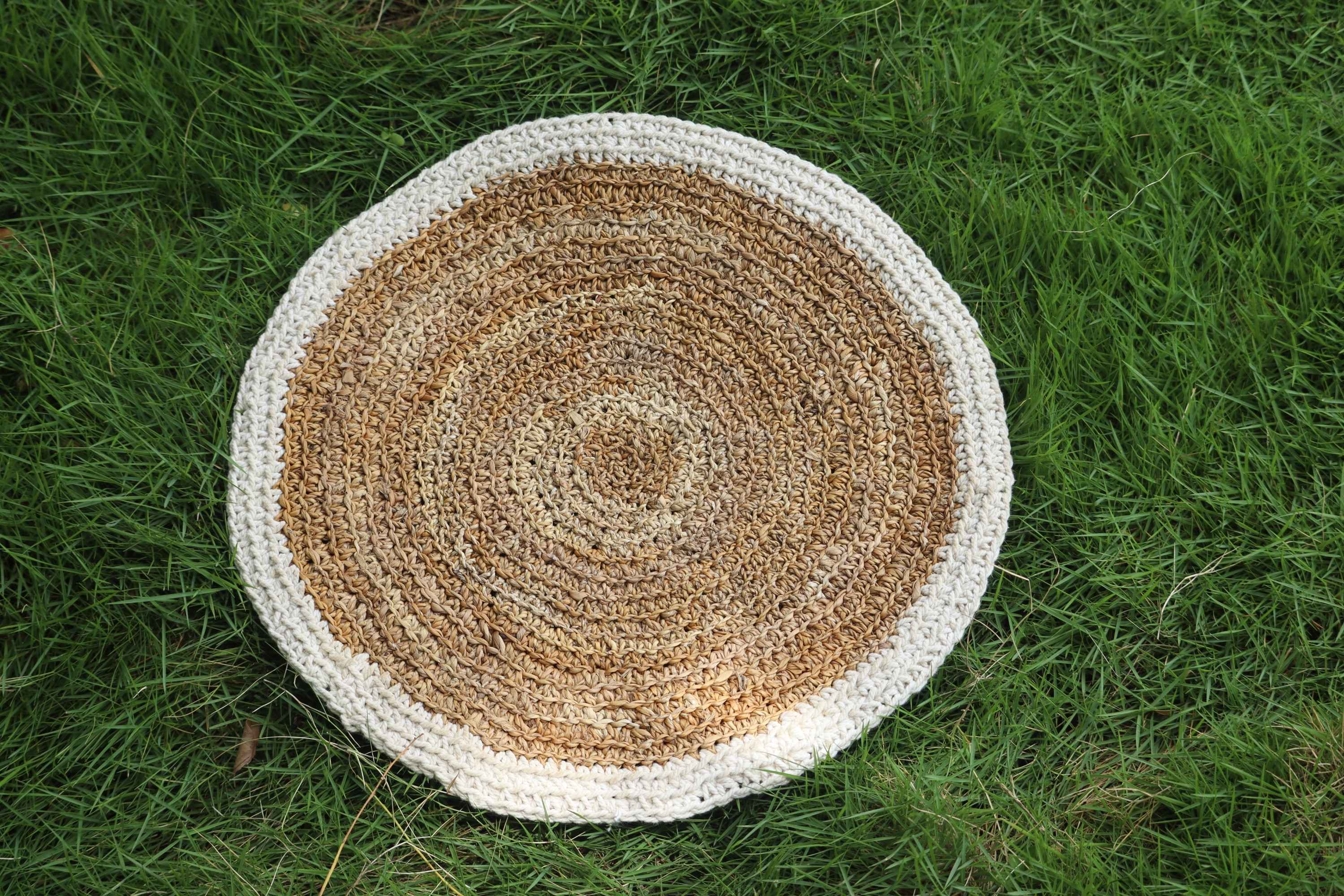 Banana bark place mats