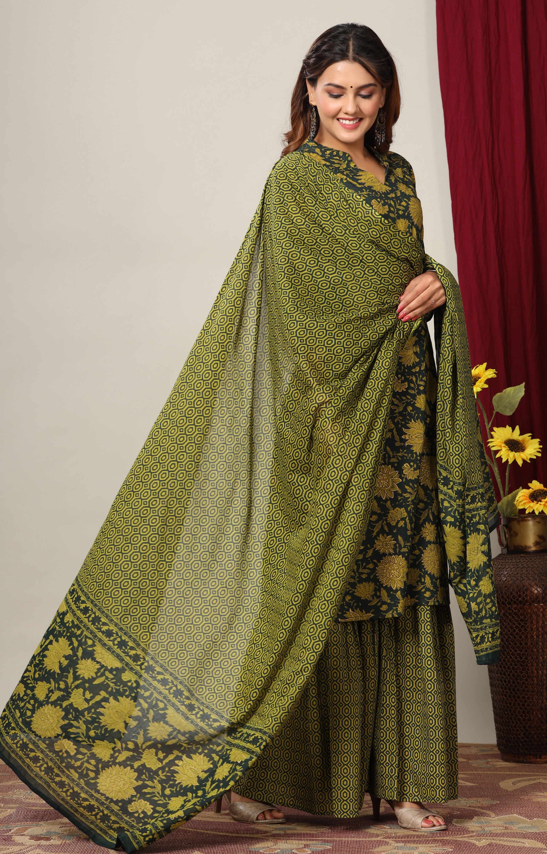 Miravan | Miravan Womens Cotton Floral Printed Straight Kurta And Sharara With Dupatta Set 2