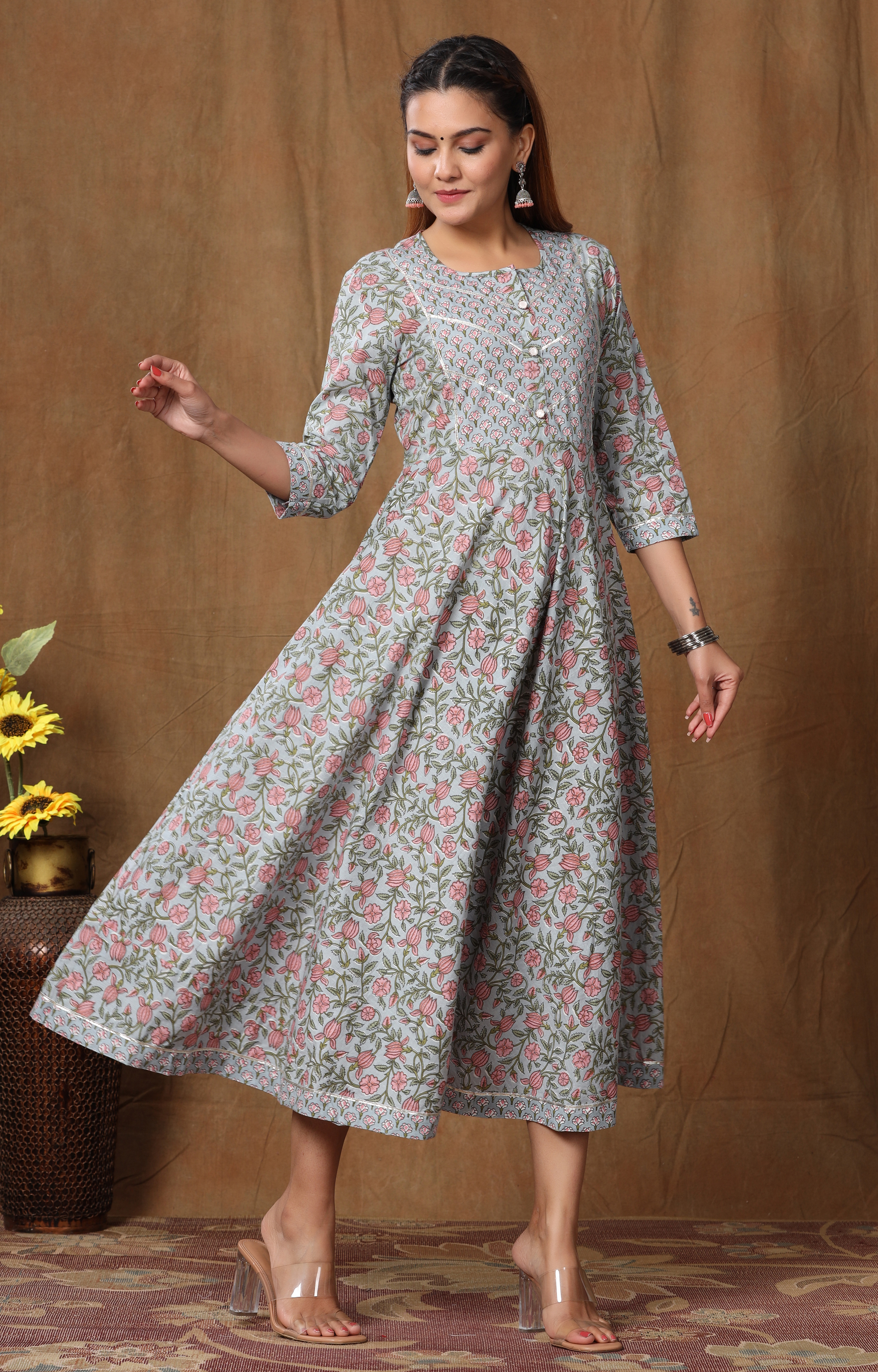 Miravan Womens Floral Printed Anarkali Kurta