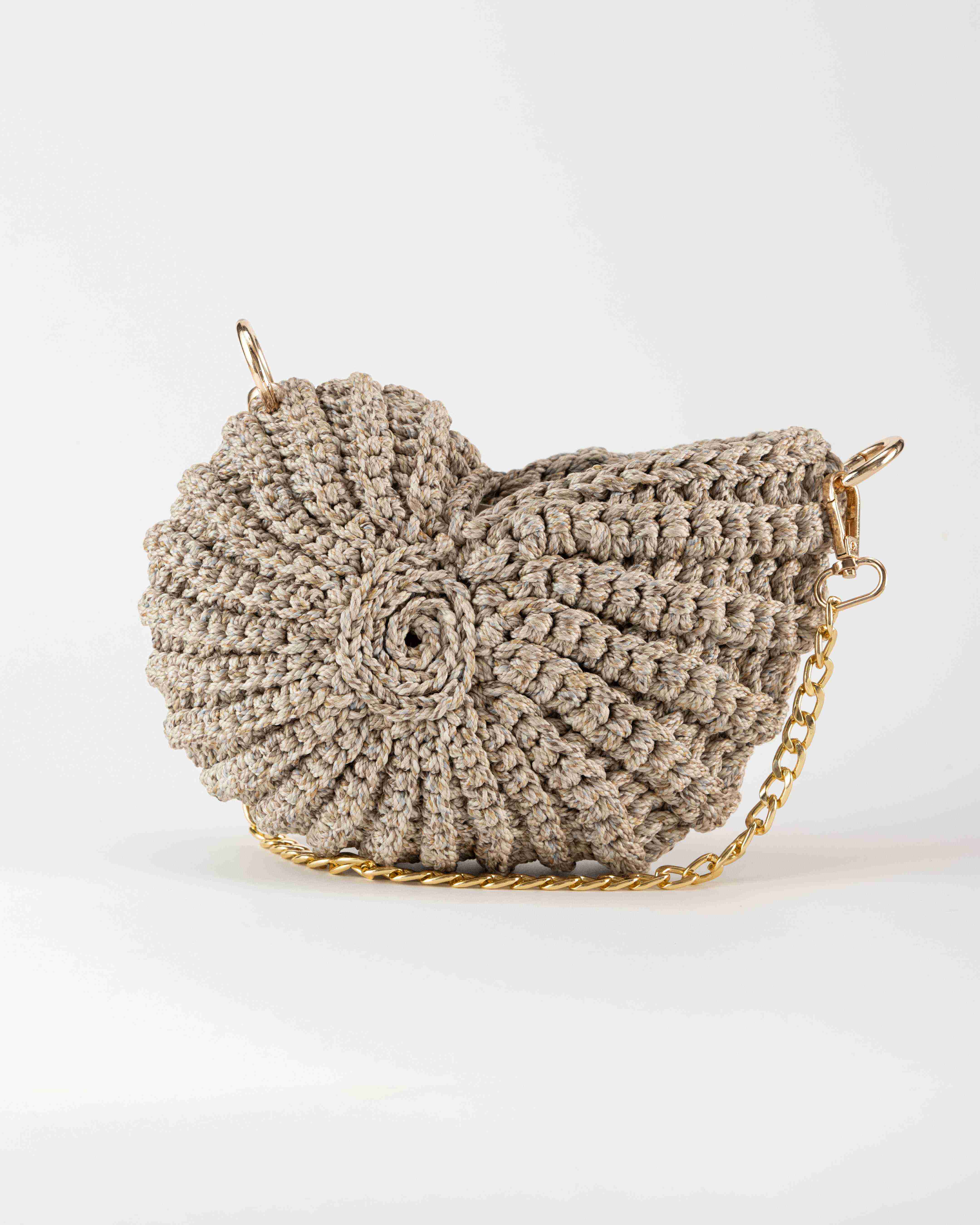 Coastal Chic Shell Shoulder Bag - Beige