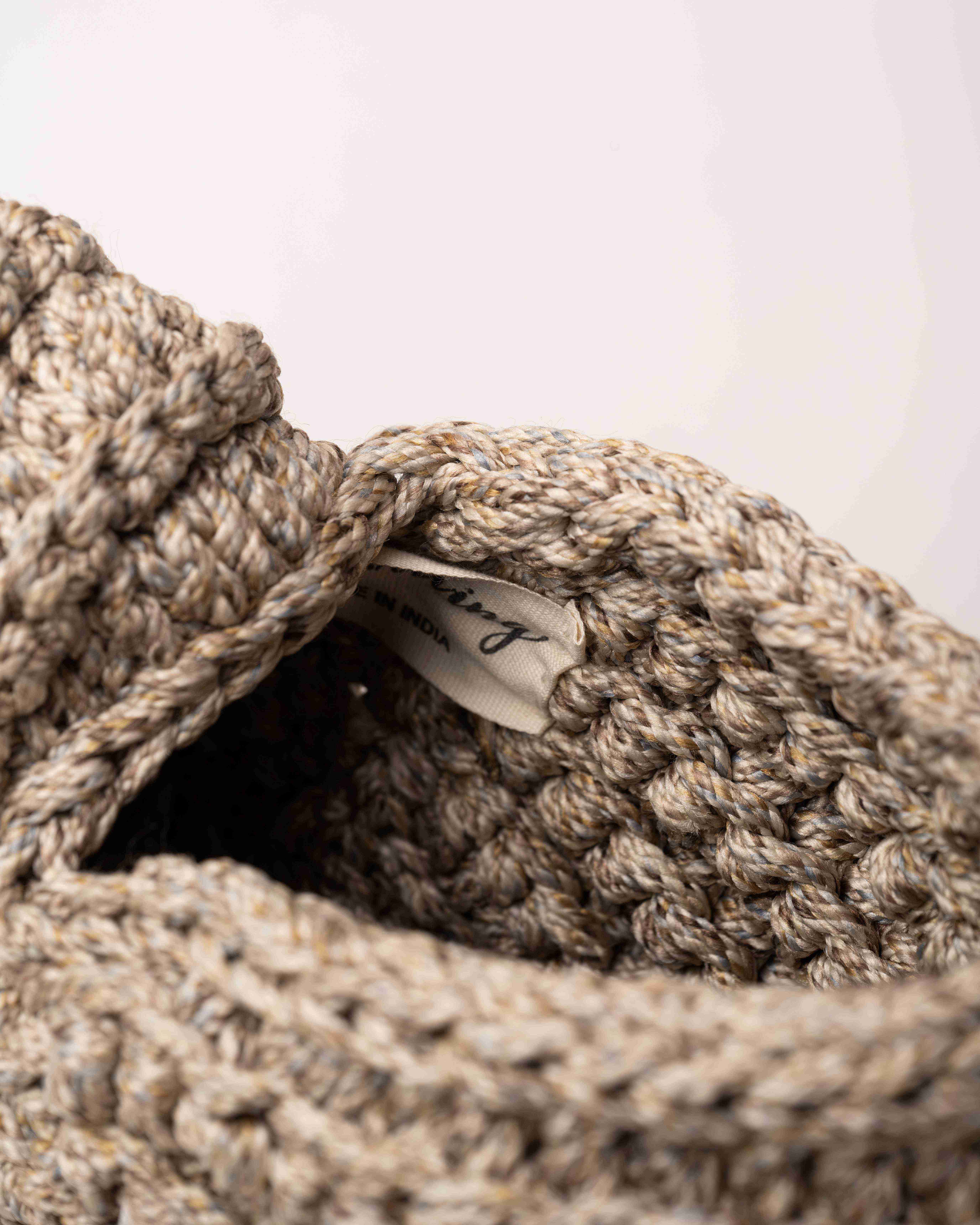 Coastal Chic Shell Shoulder Bag - Beige