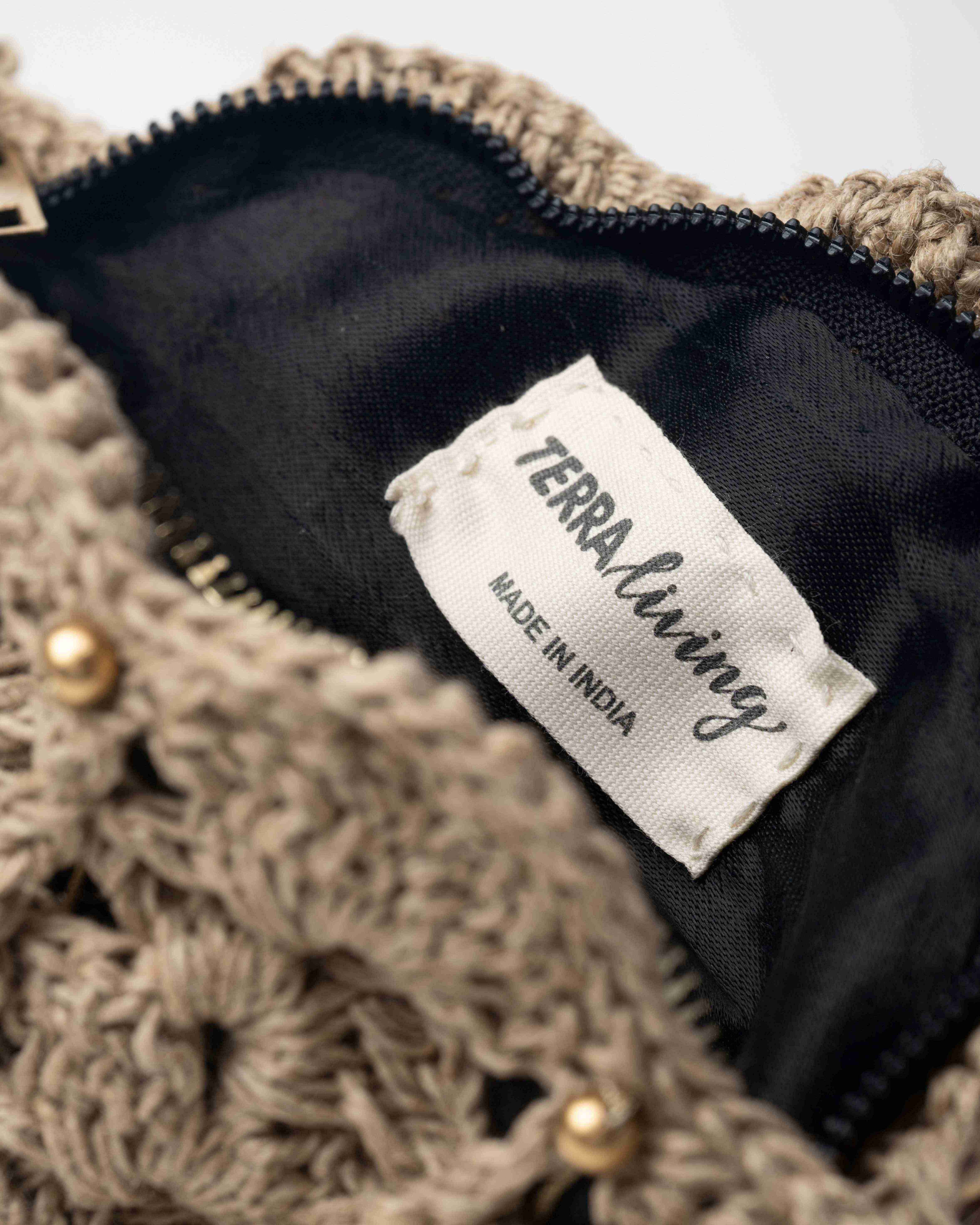 Seashell Secret Crochet Clutch - Brown