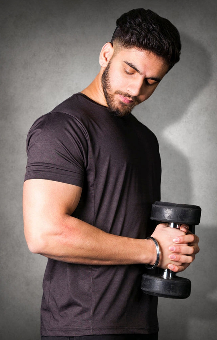 Mens Sweat in Style Round Neck Half sleeve T-shirt - Black