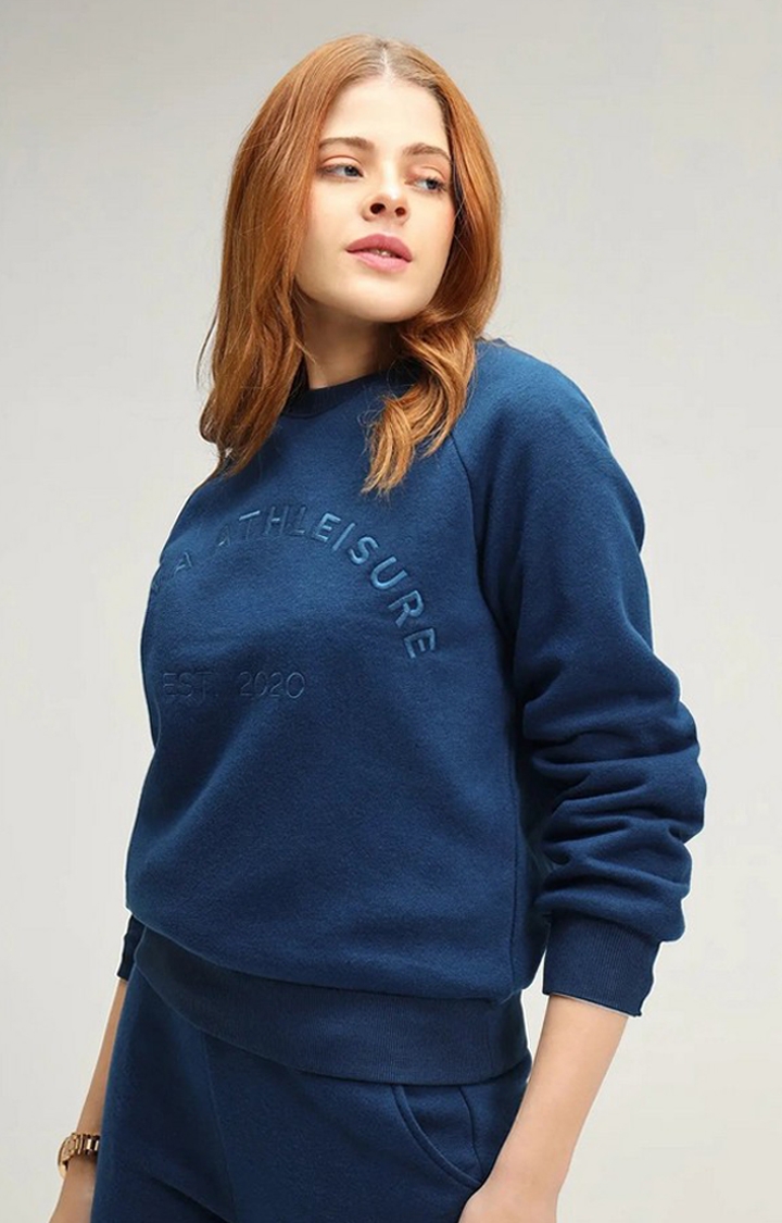 Moscow Blue Cava Essential Sweatshirt