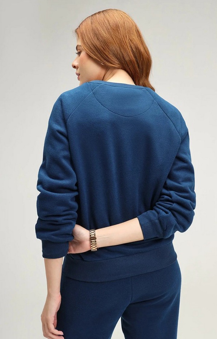 Moscow Blue Cava Essential Sweatshirt