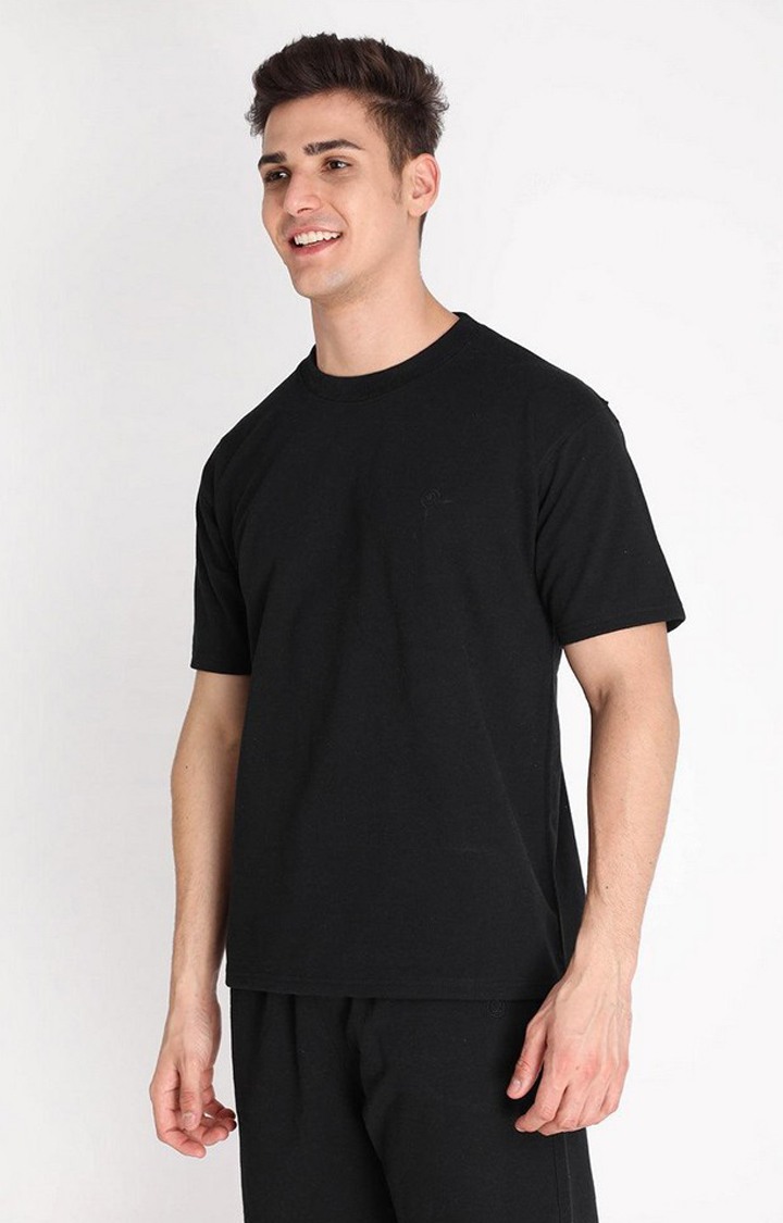 Men's Black Solid Cotton Regular T-Shirt