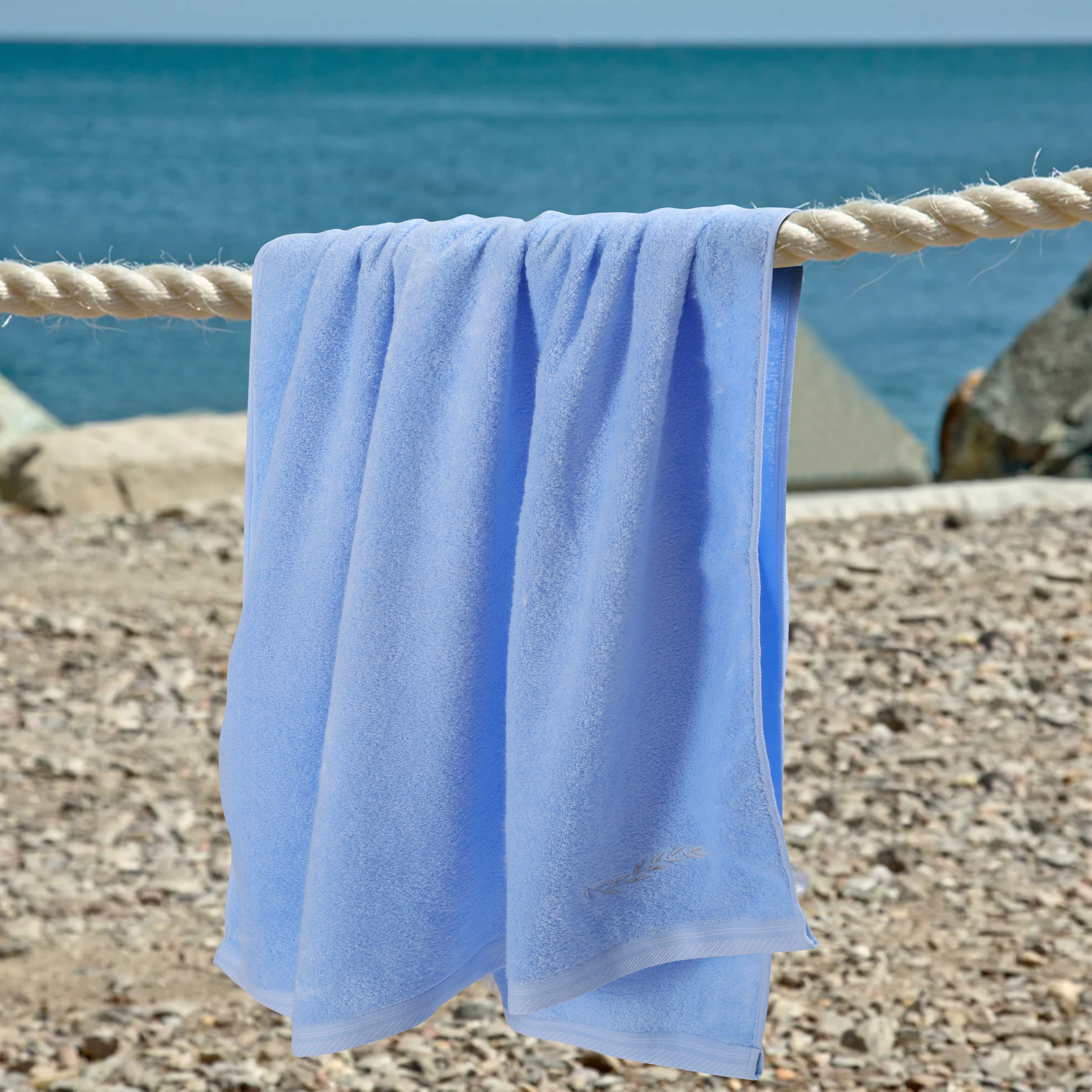 LuxeLoop BamBoo BlueTowel
