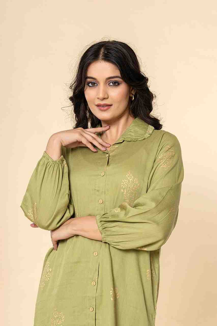Naksh Green Cotton Satin Co-ordinated Set With Gold Print (Set of 2)