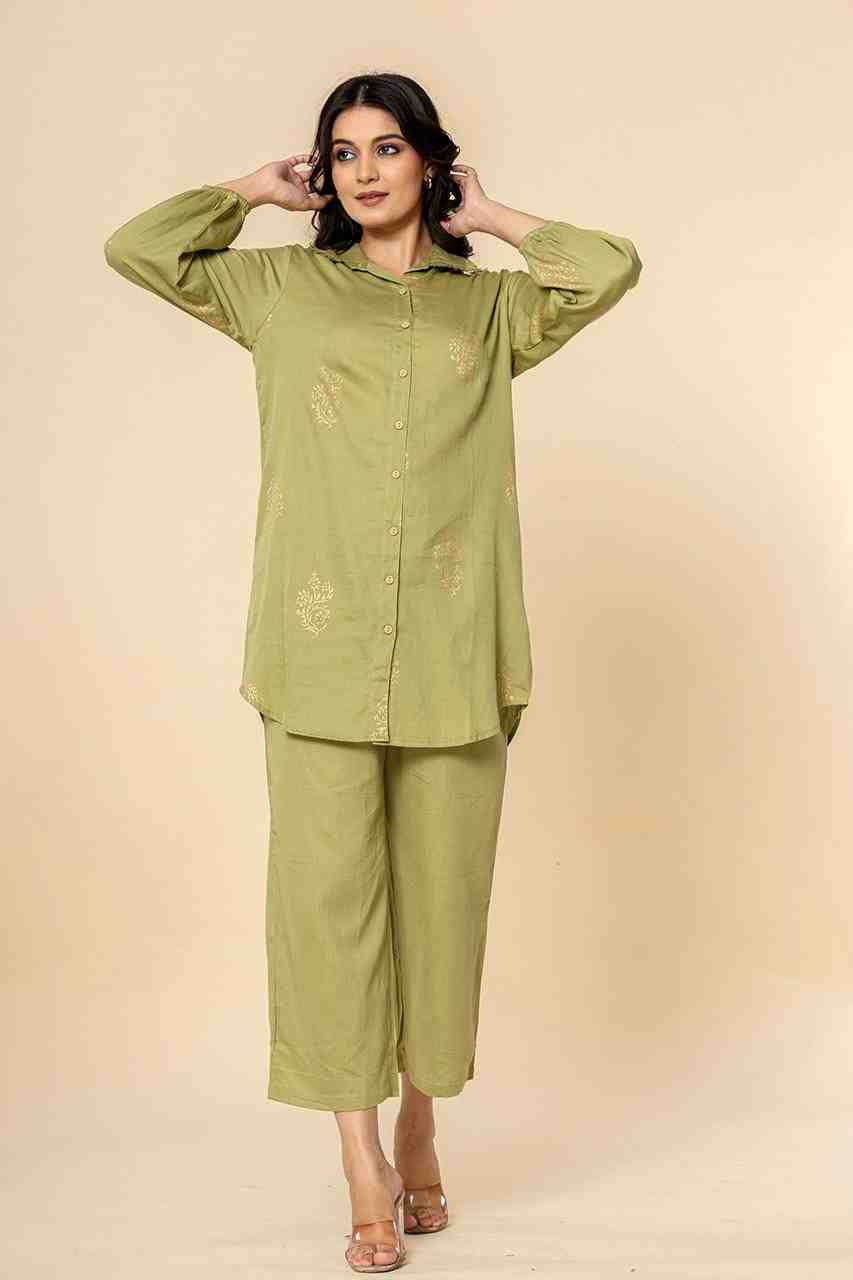 Naksh Green Cotton Satin Co-ordinated Set With Gold Print (Set of 2)