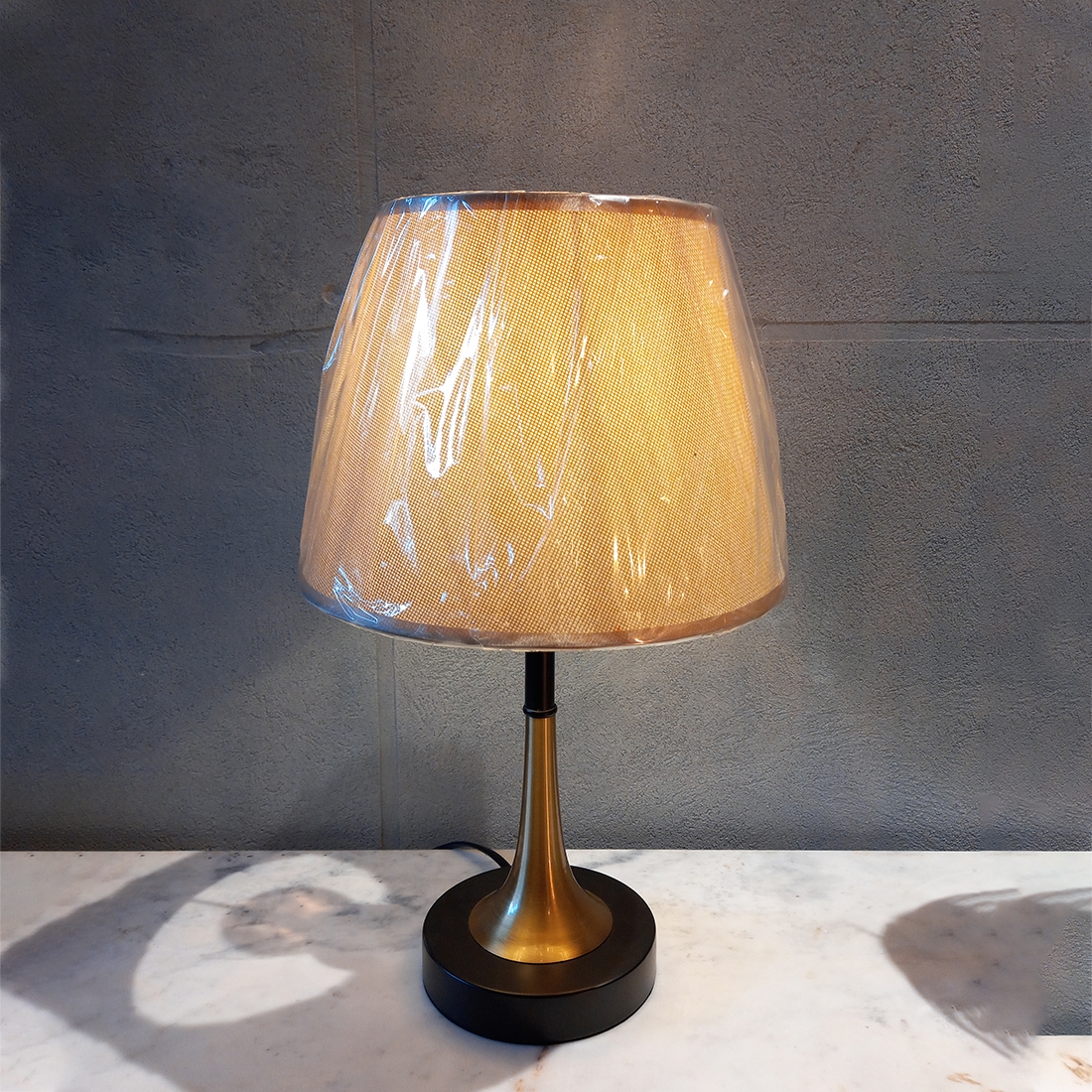 Order Happiness | Black and Golden Decorative Table Lamp 0