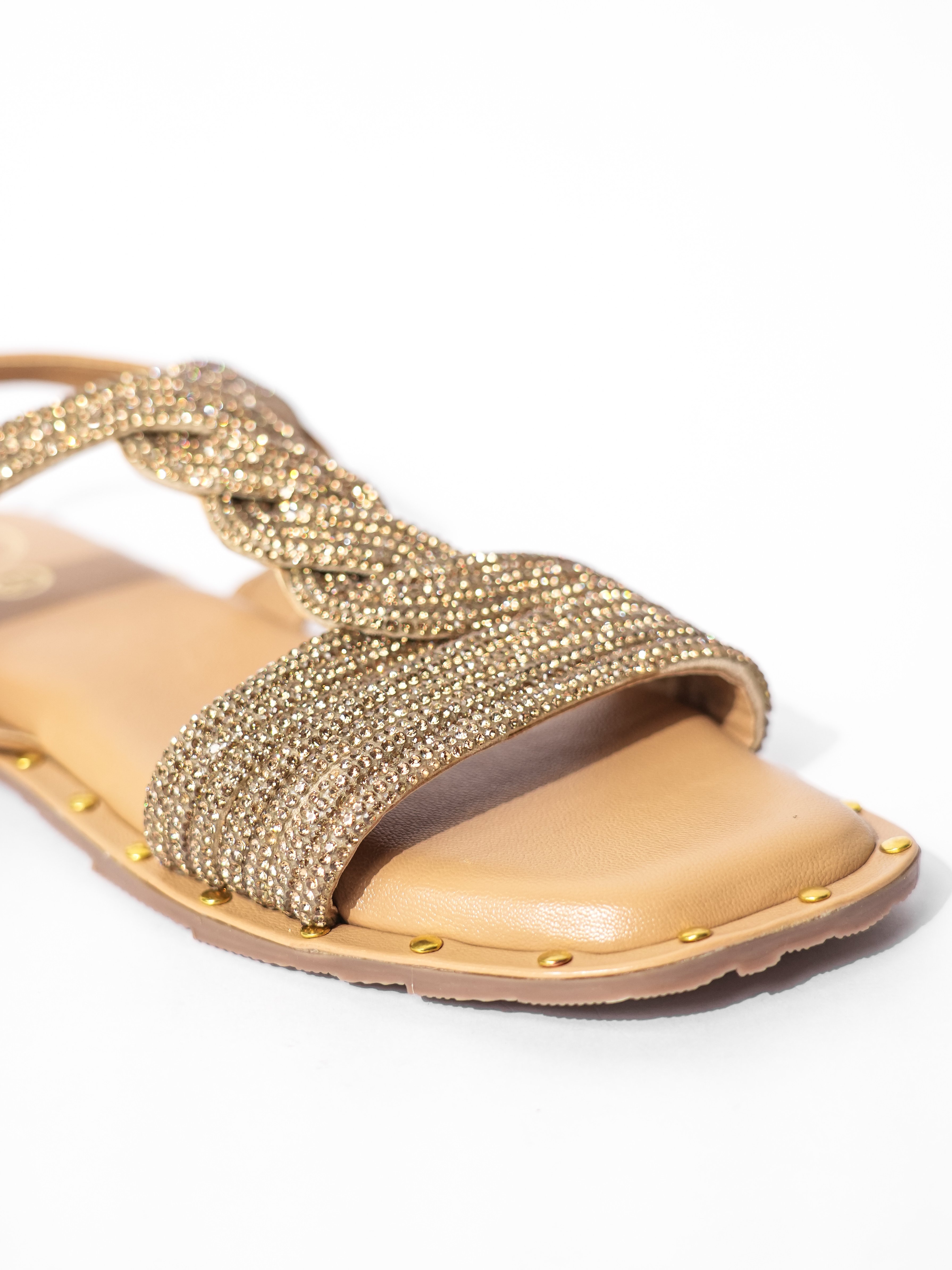 TWISTER STUDS FLATS