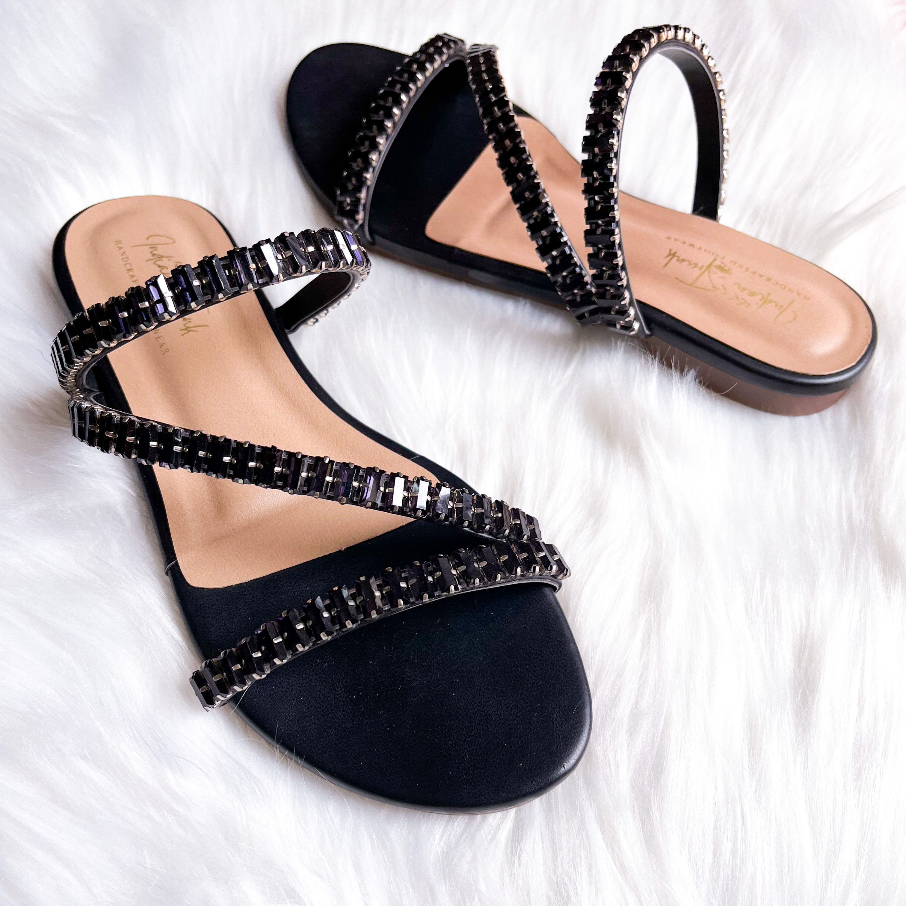 Stonesational Z-Strap Sandals - Black