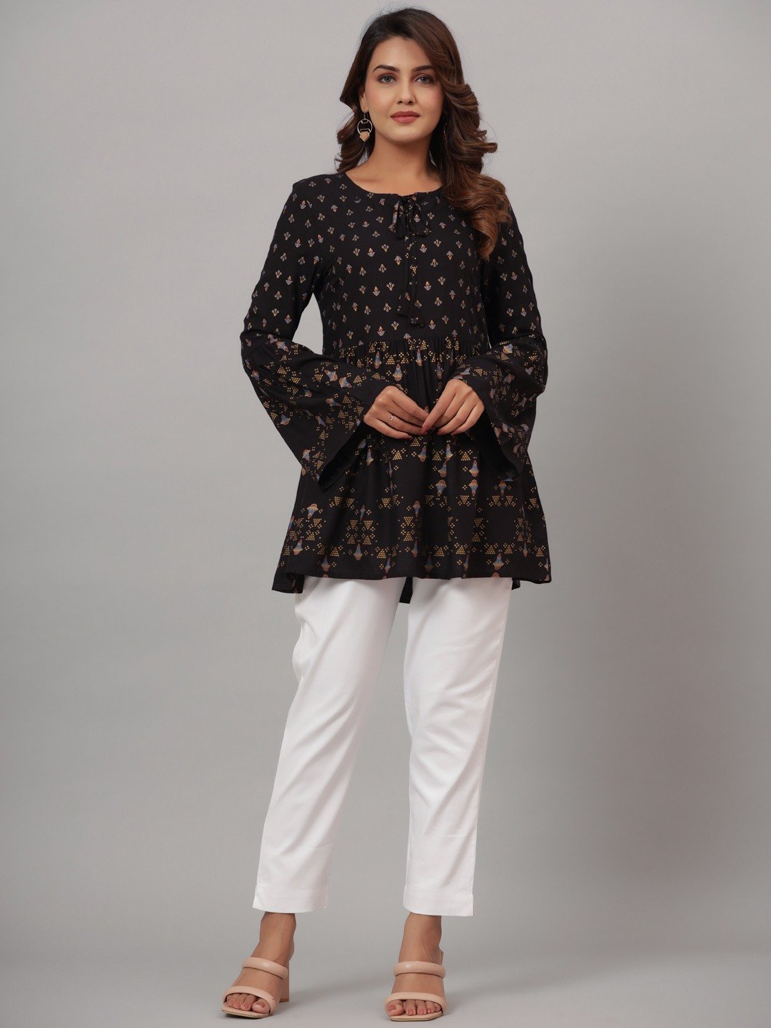 Front Tie Up Neck Gathered Top