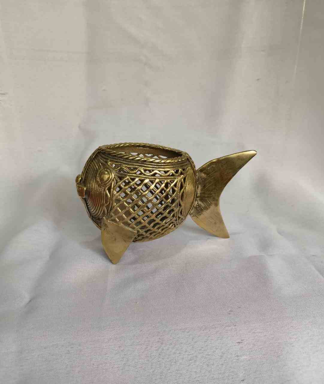Dhokra Fish Pen Stand
