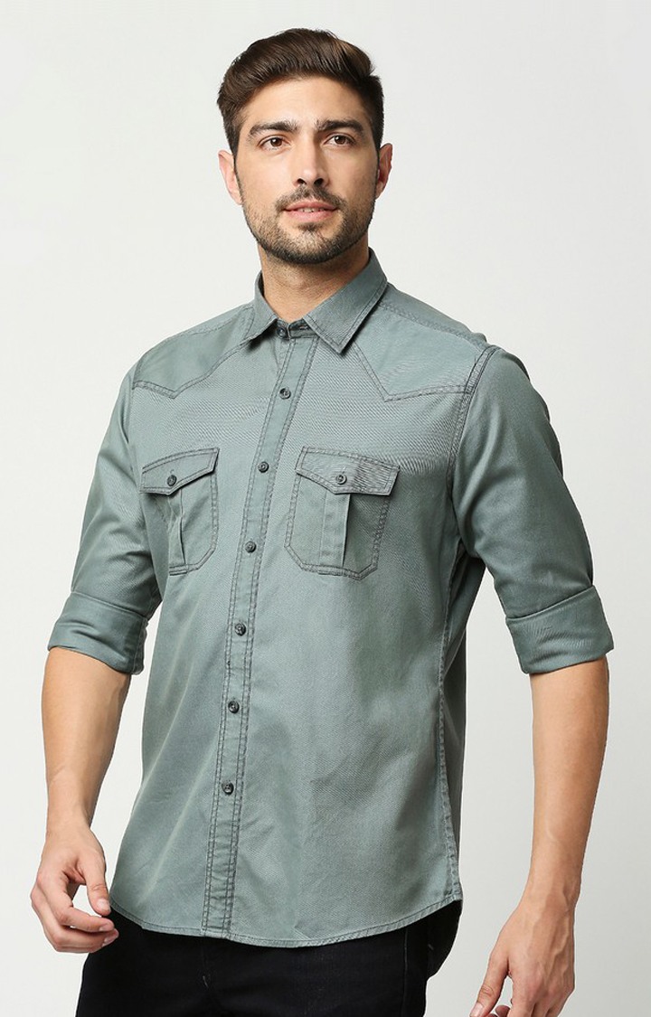 EVOQ | EVOQ's Shiny Green Full Sleeves Cotton Casual Shirt with Double Flap Pocket for Men 3