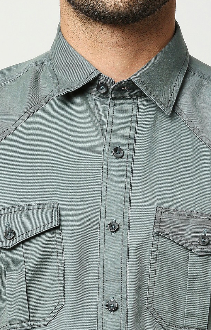 EVOQ | EVOQ's Shiny Green Full Sleeves Cotton Casual Shirt with Double Flap Pocket for Men 5