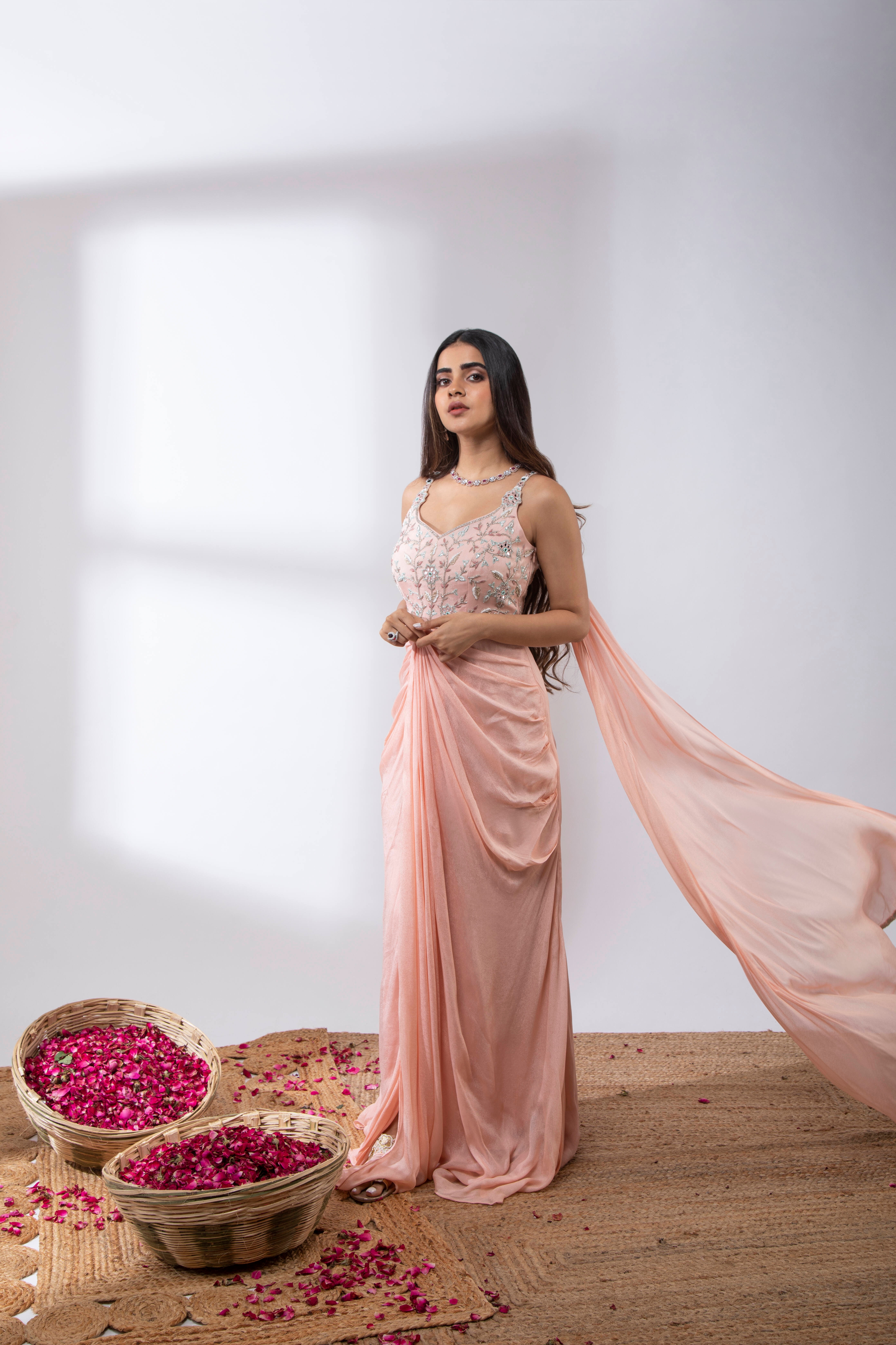 Anarkali dress designs made form silk sarees | Saree Anarkali Dress | Long  dress design, Stylish dress designs, Long gown design