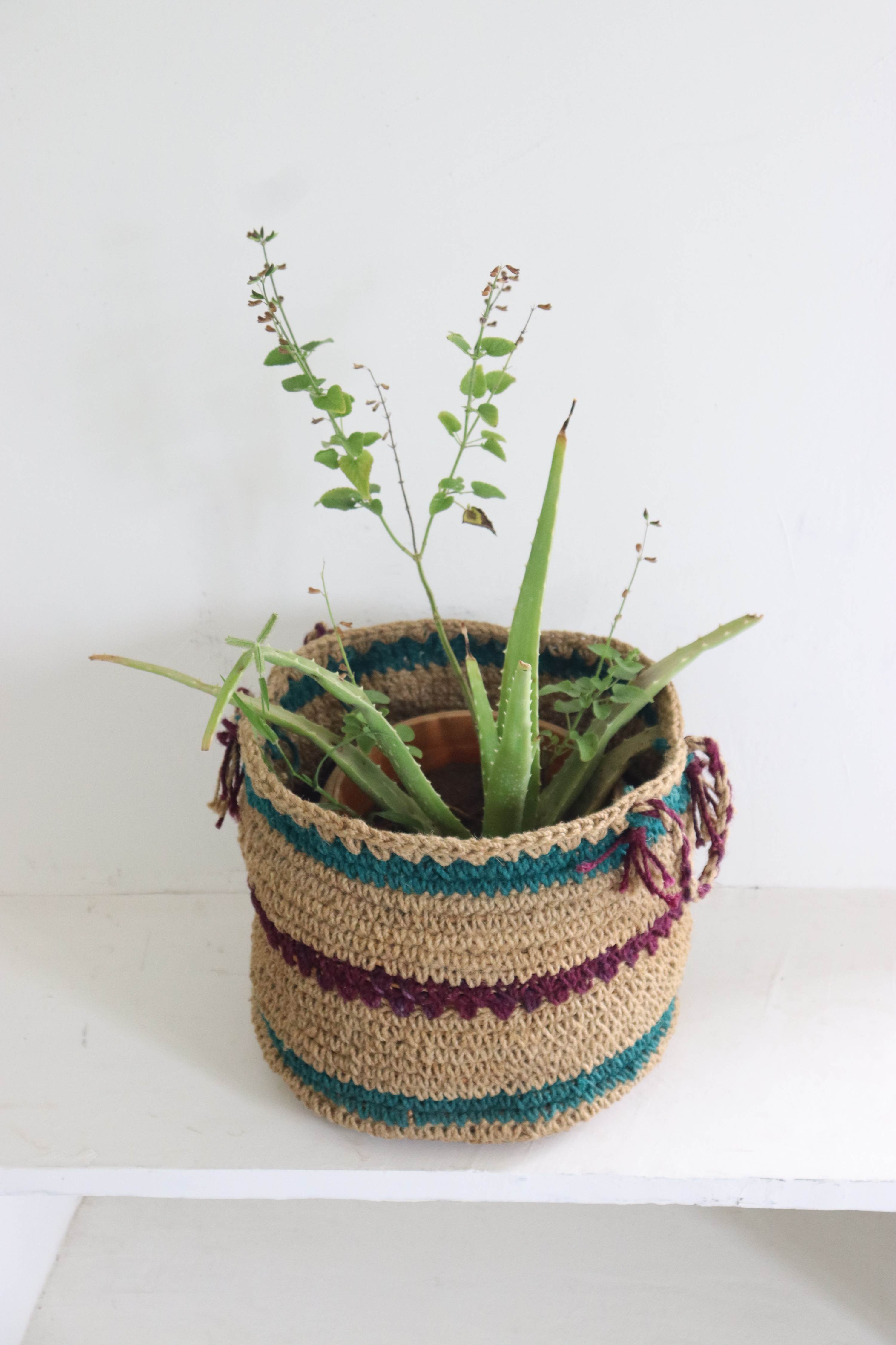 Banana bark planters