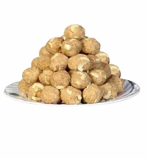 Kaju Yukt Laddu, (Thaggu Ke Laddu, Kanpur)