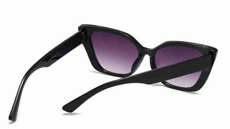 AUGEN By Visions India Retro Vintage Cateye Abstract Unisex Sunglasses UV400 Protected Medium Size (Black, 143)