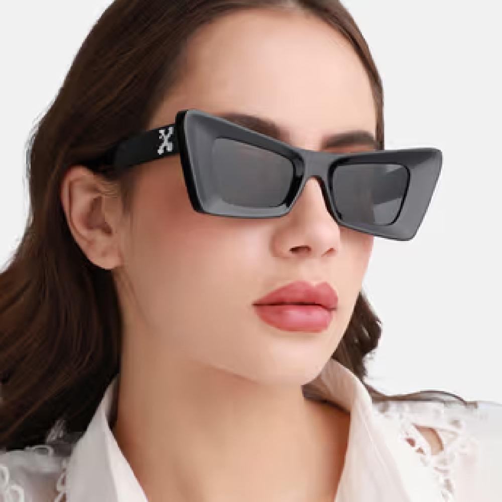 AUGEN Modern Butterfly Plastic Unisex Sunglasses UV 400 Protected Medium Size (186-C10)