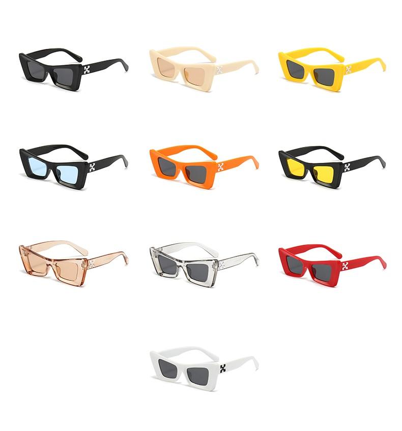 AUGEN Modern Butterfly Plastic Unisex Sunglasses UV 400 Protected Medium Size (186-C7)