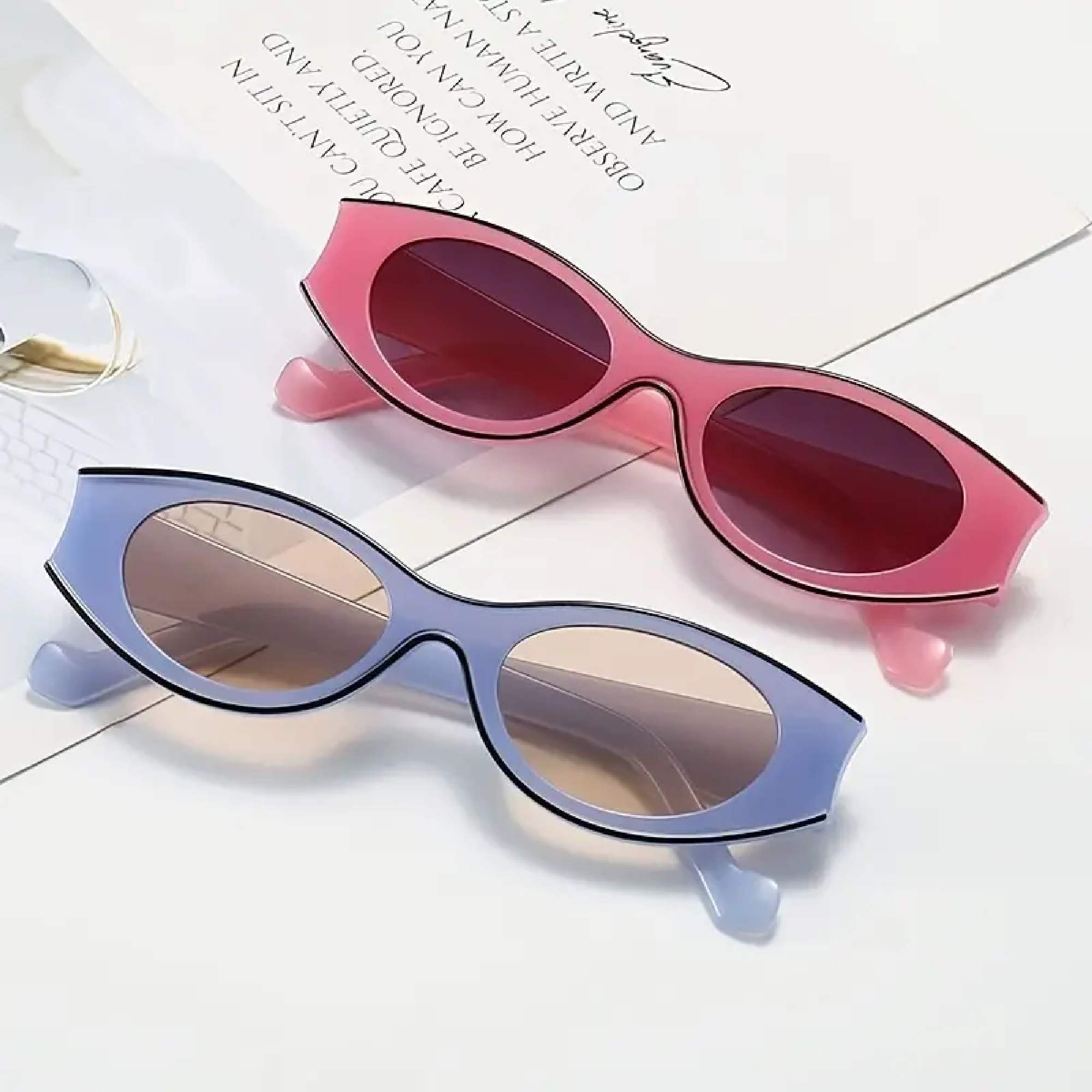 AUGEN Modern Cat Eye Plastic Women Sunglasses UV 400 Protected Medium Size (190-C6)