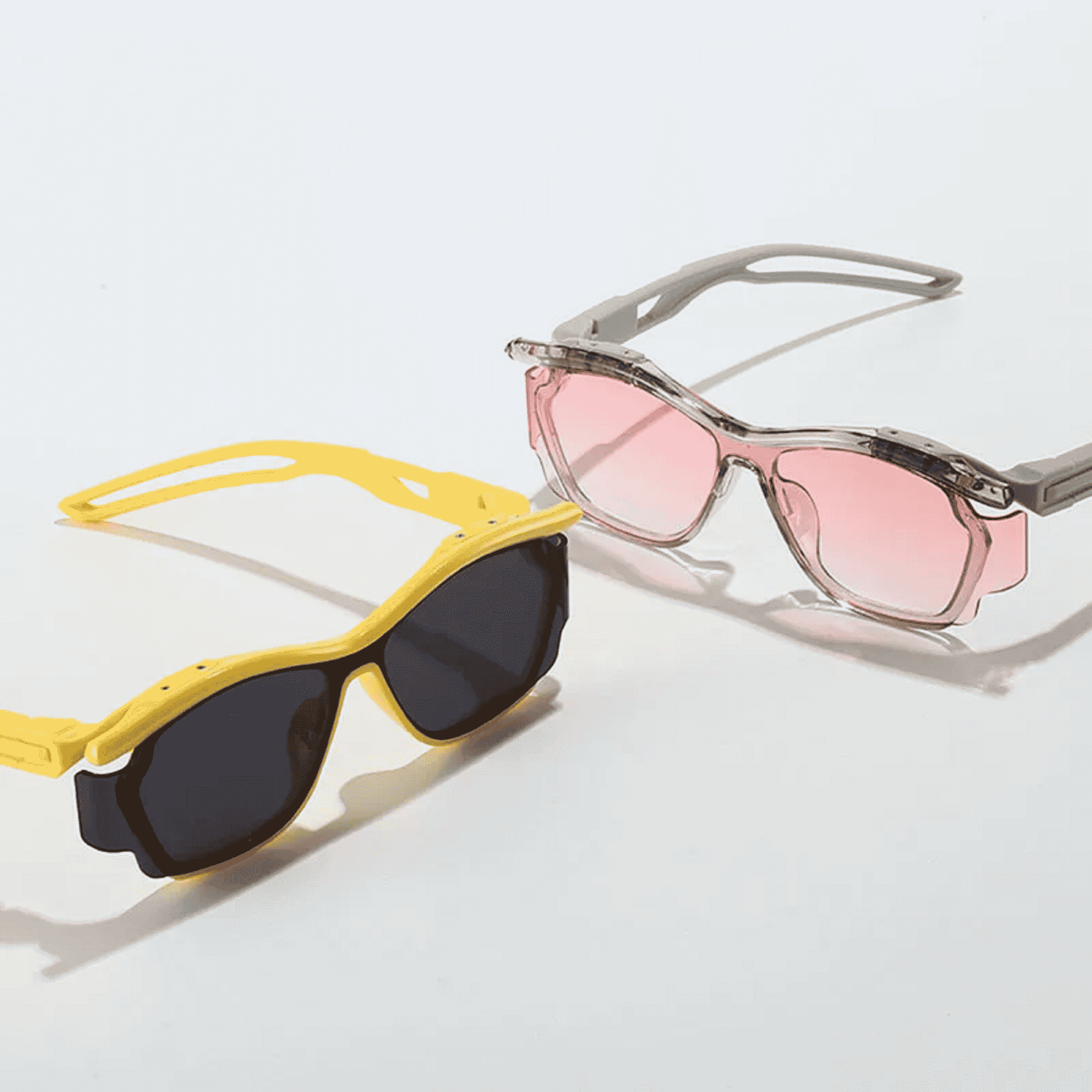 AUGEN Vintage Curved Lens Sports Sunglasses for Men & Women | Punk Designer Outdoor Popular Shades | Lightweight PC Frame, HD Lenses, Wraparound UV-Protective Eyewear for Cycling, Driving, Running & Travel (M276-C3)