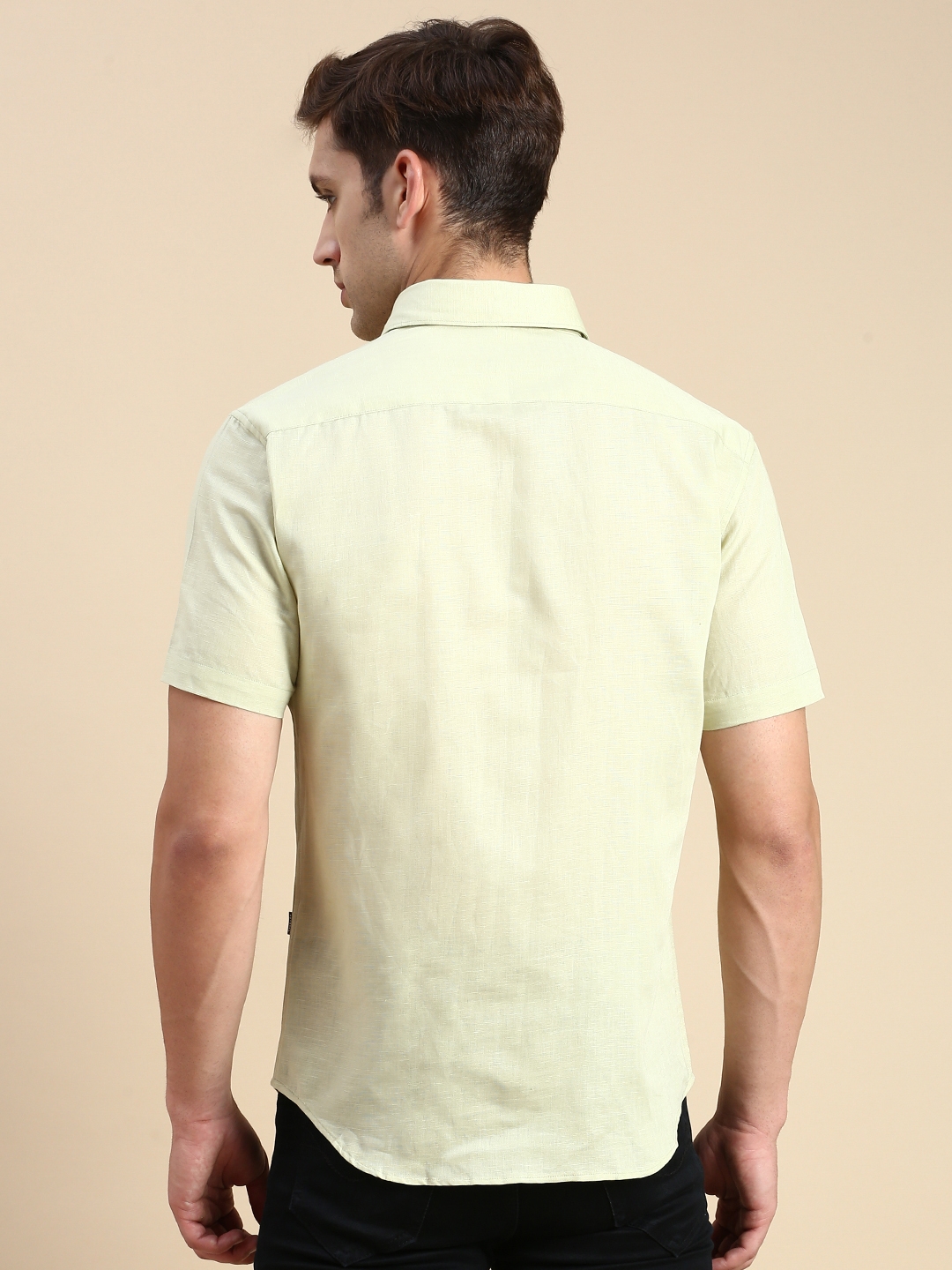 Showoff | SHOWOFF Men's Spread Collar Sea Green Slim Fit Solid Shirt 3
