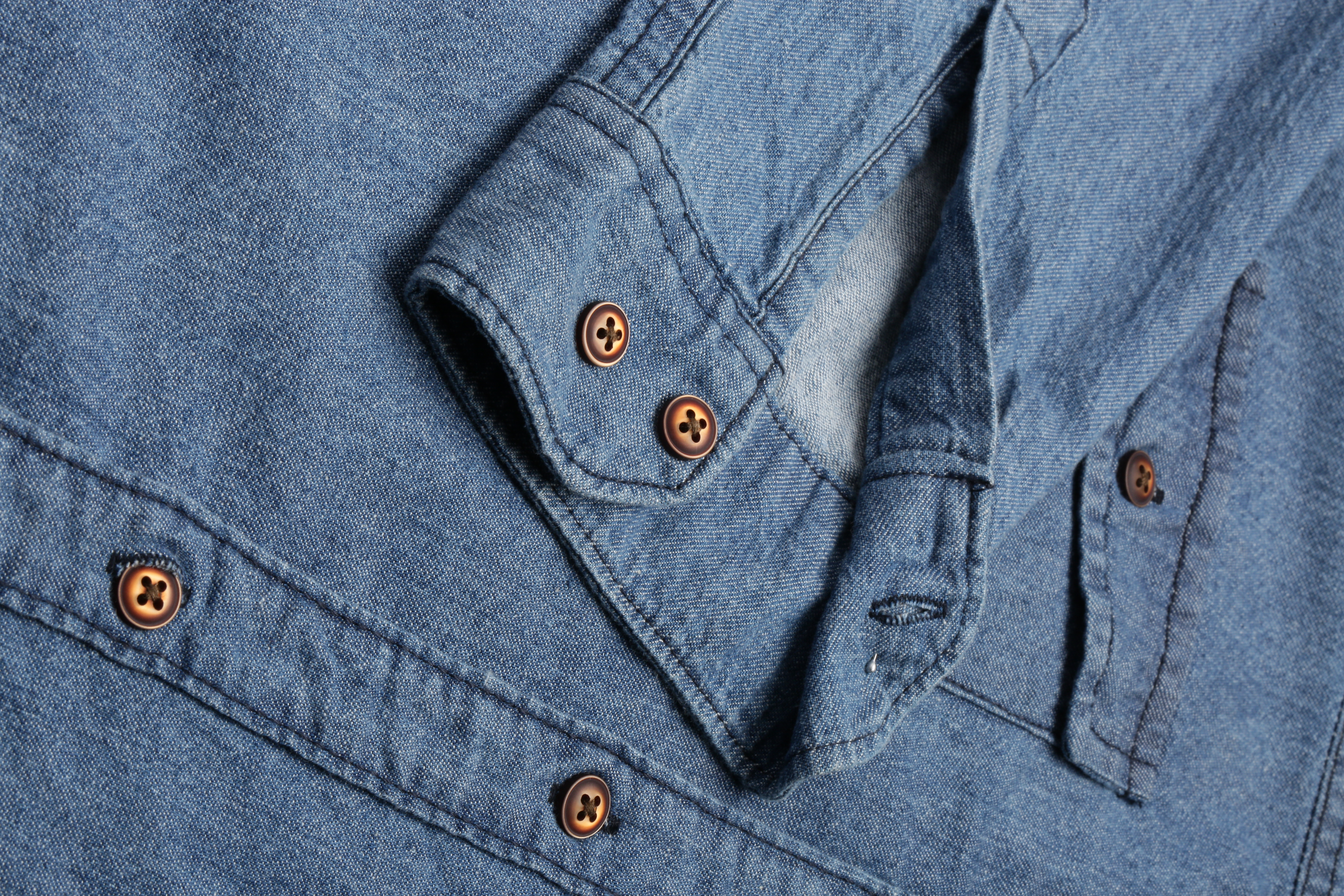 SHOWOFF Men's Spread Collar Solid Blue Classic Shirt