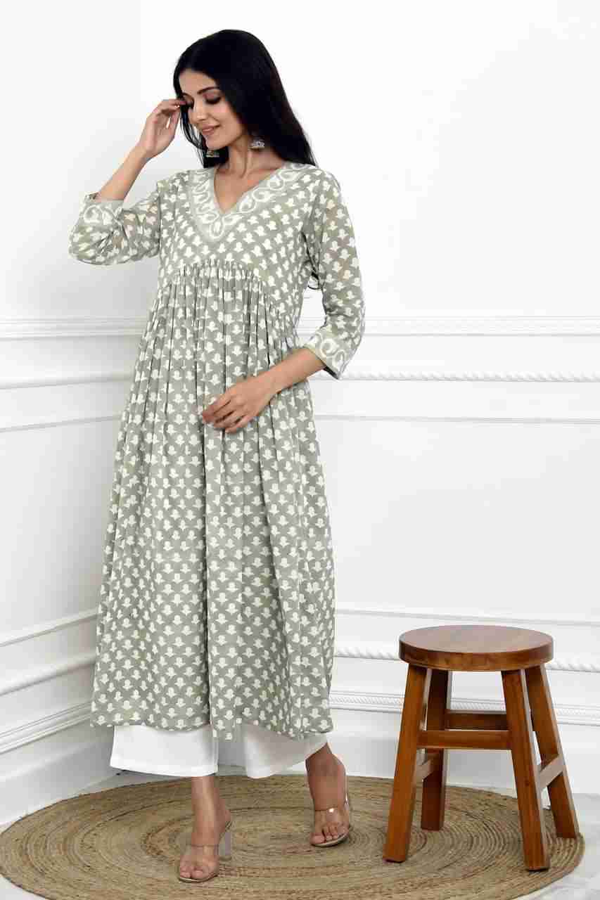 Naksh Grey And White V-Neck Gathered Kurta With Pockets